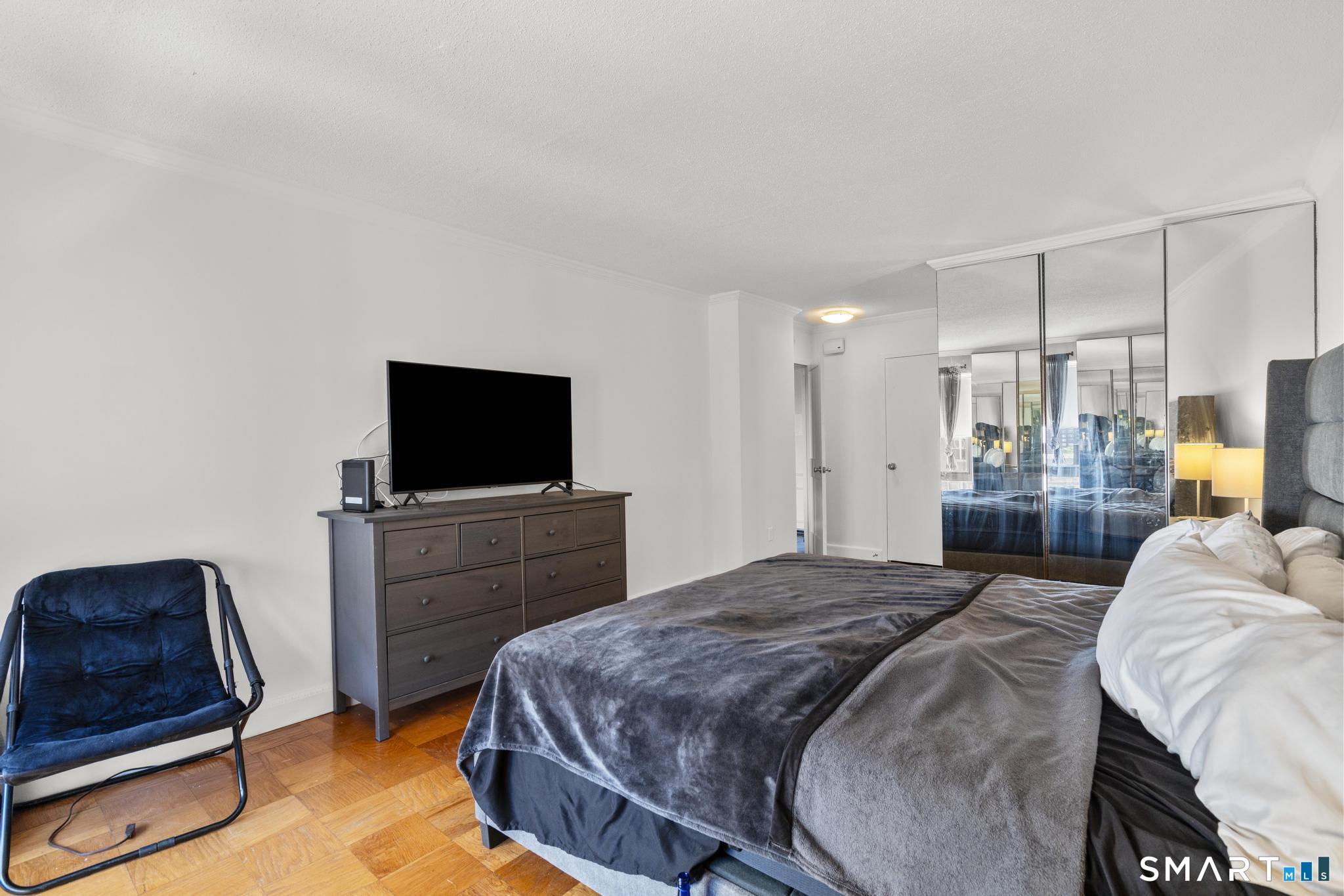 44 Strawberry Hill Avenue 8K