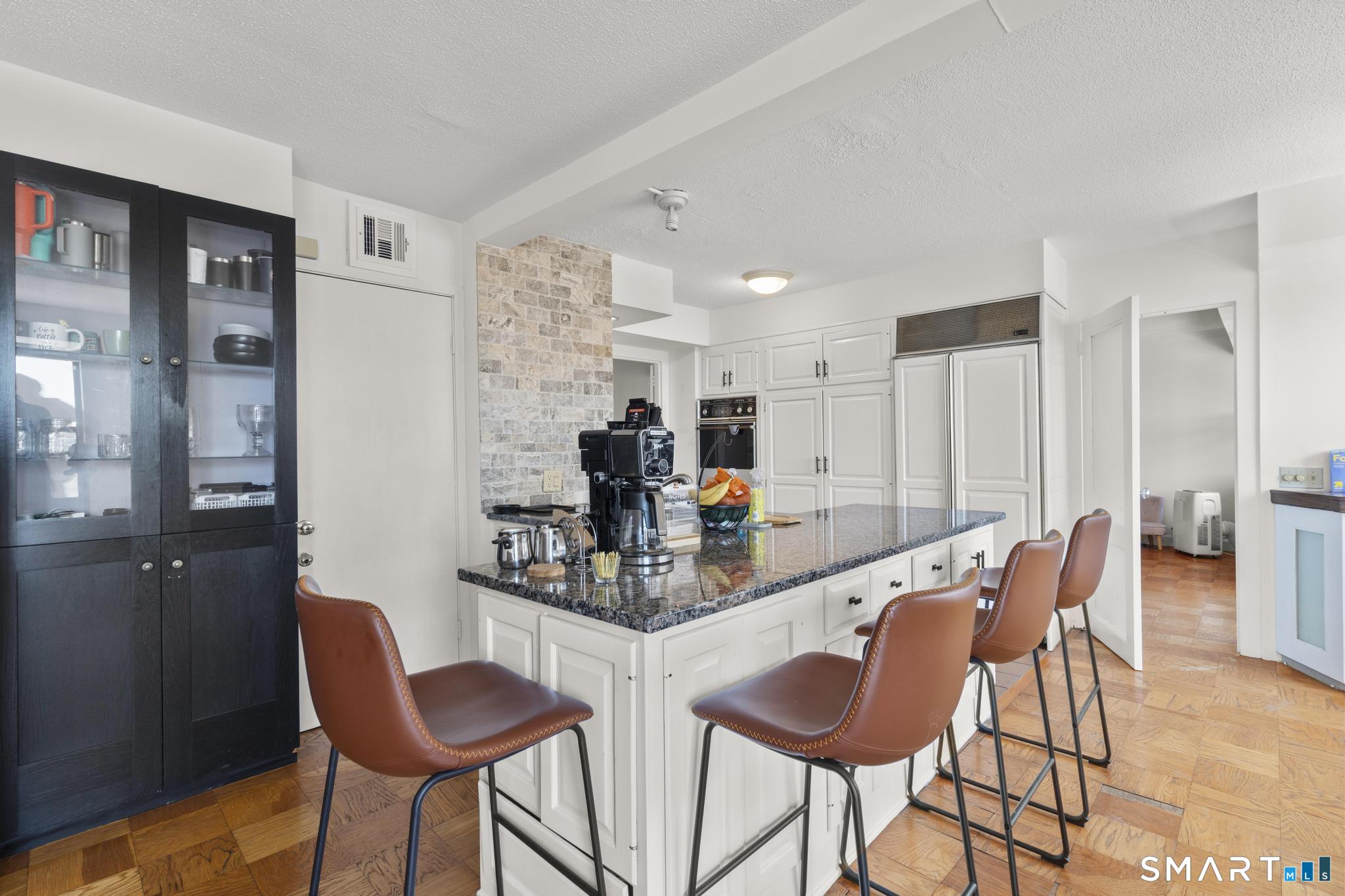 44 Strawberry Hill Avenue 8K