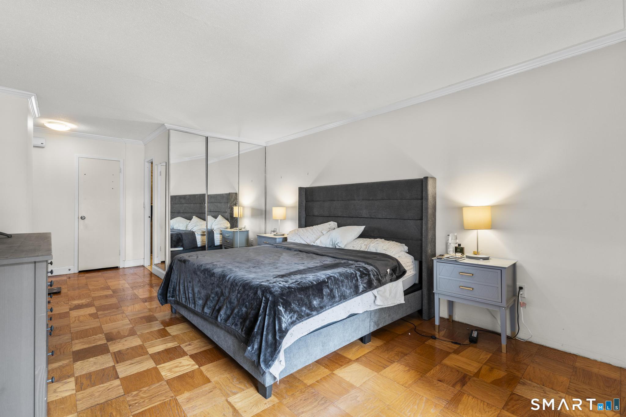 44 Strawberry Hill Avenue 8K