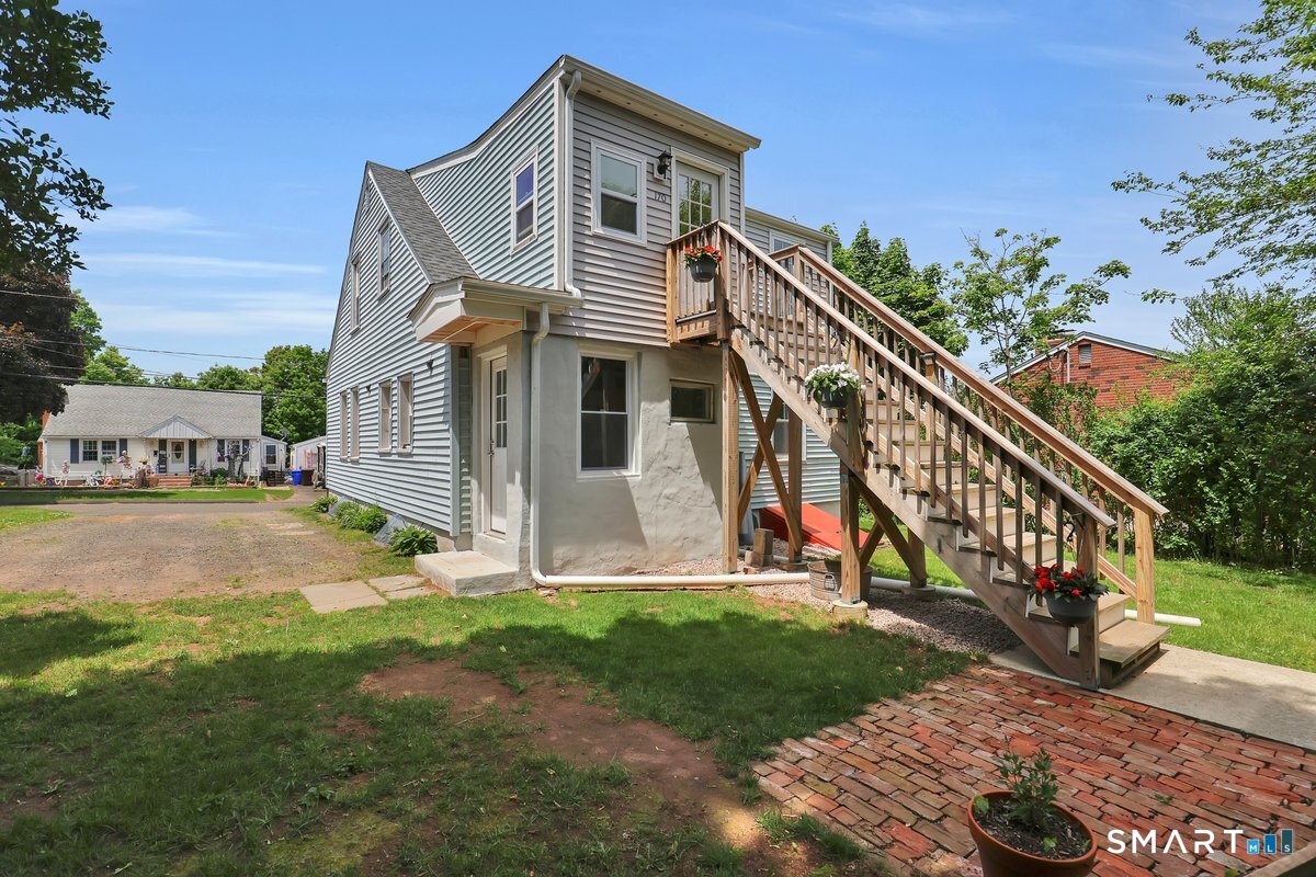 168 Hendley Street
