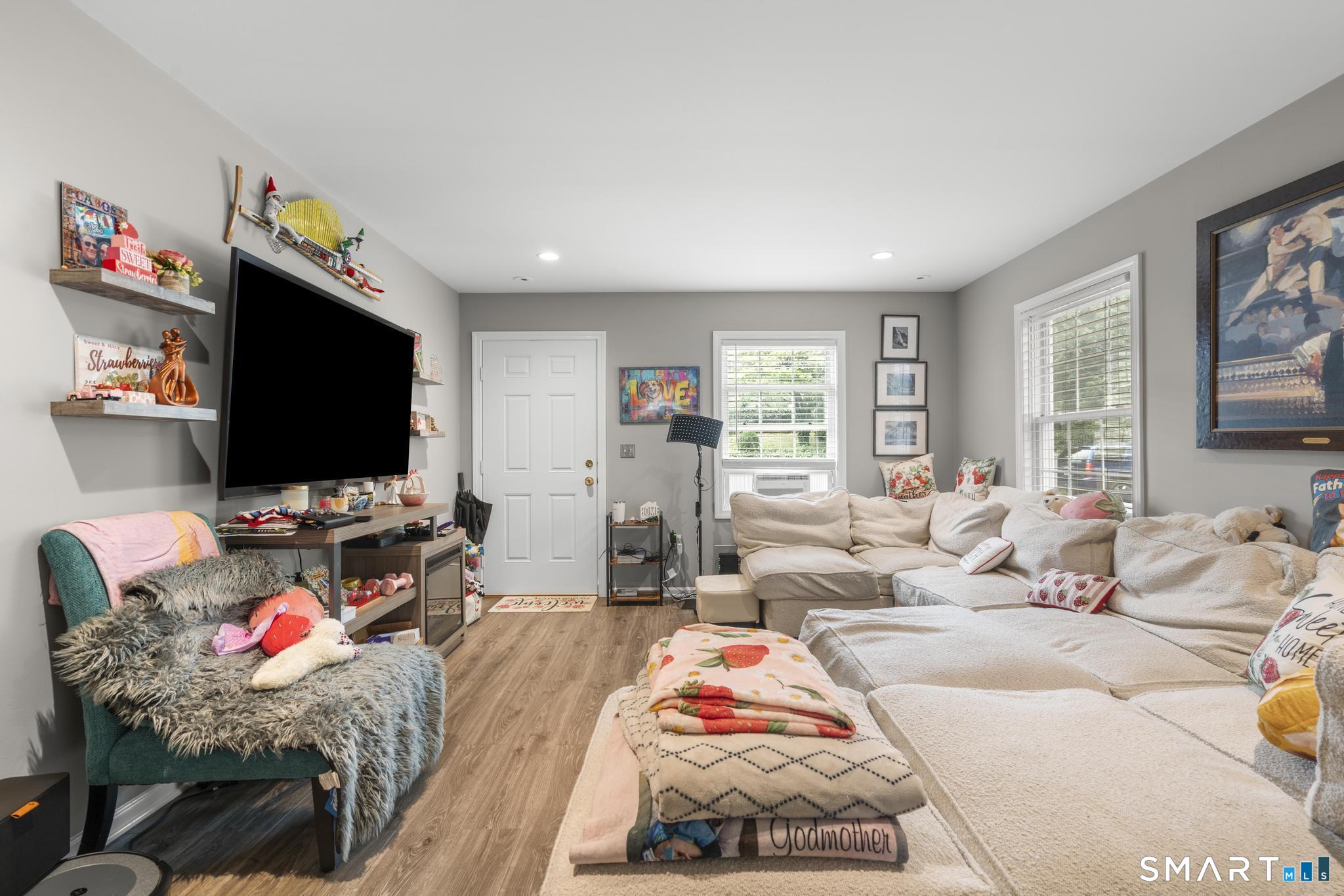 9 Columbus Avenue