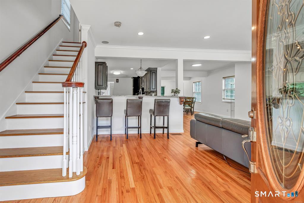 171 Henderson Road