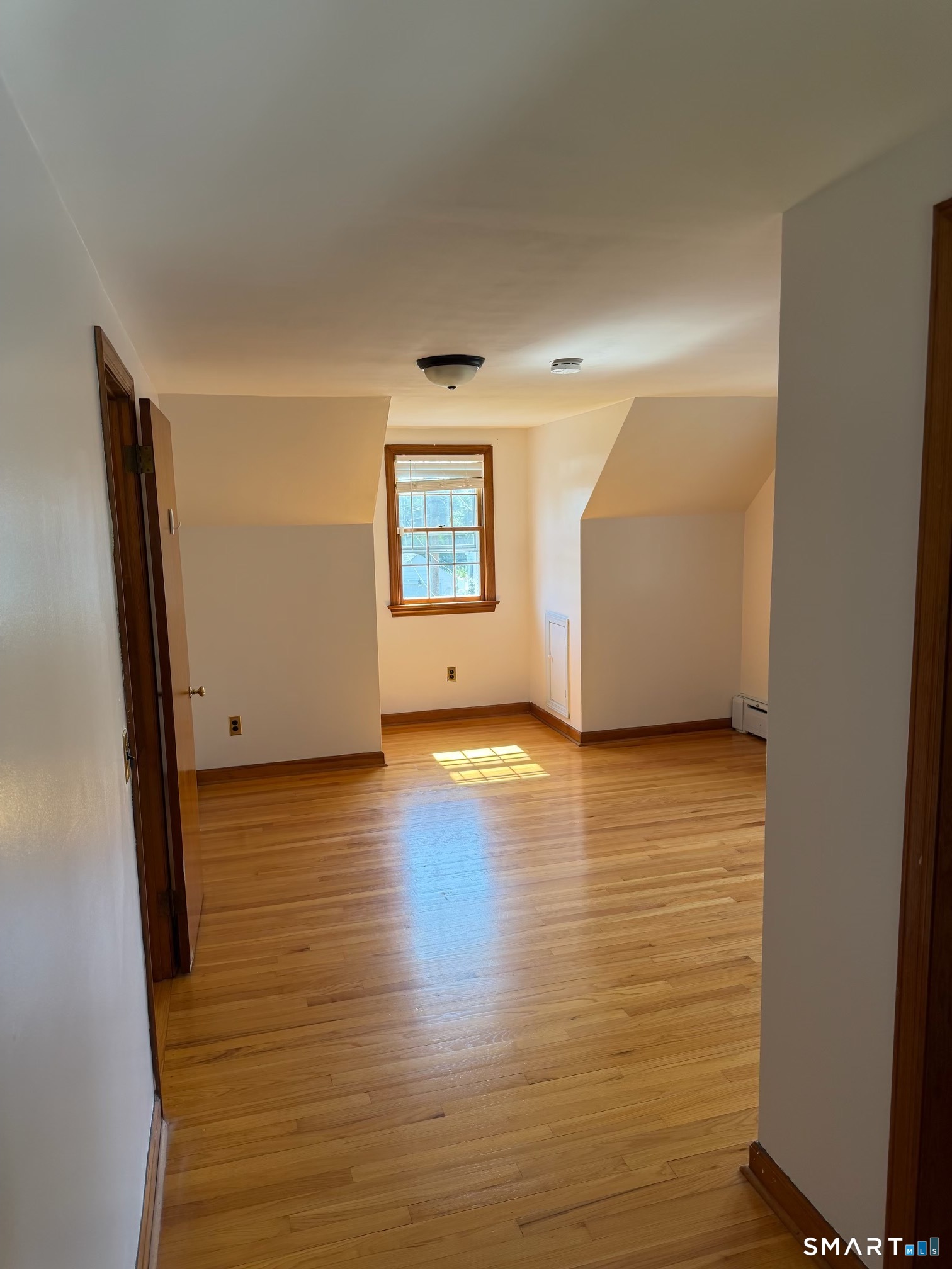 25 Ludlow Manor