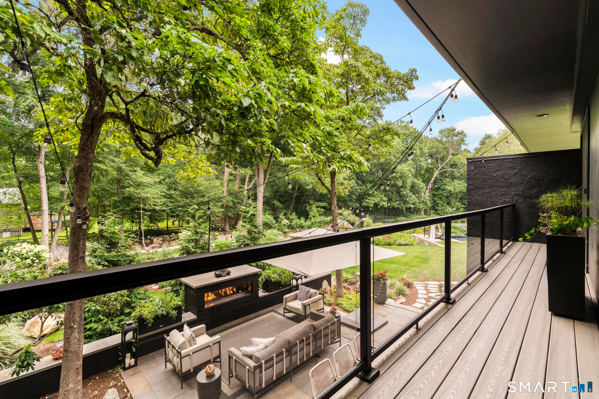 17 Pine Ridge Road