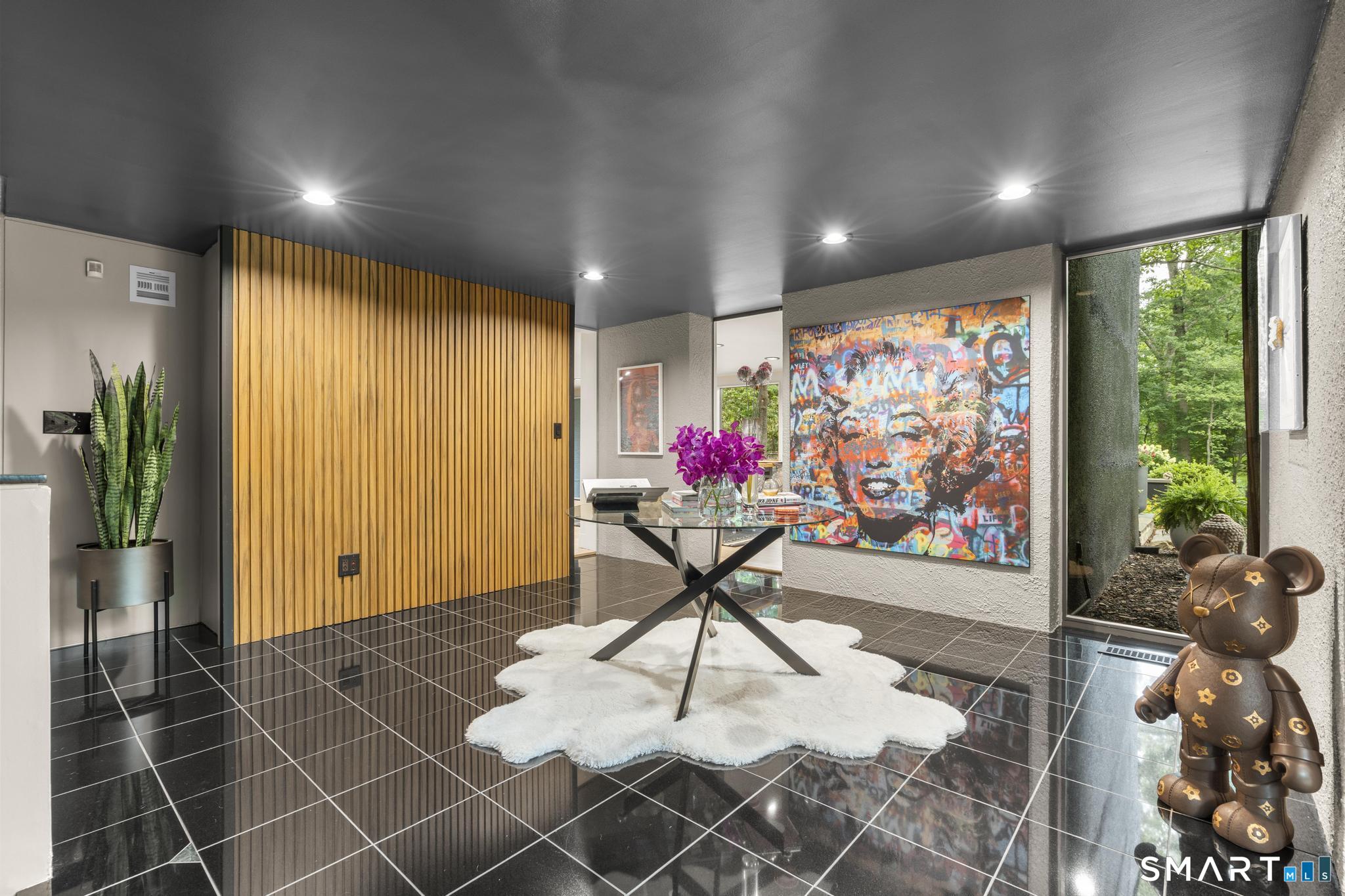 17 Pine Ridge Road