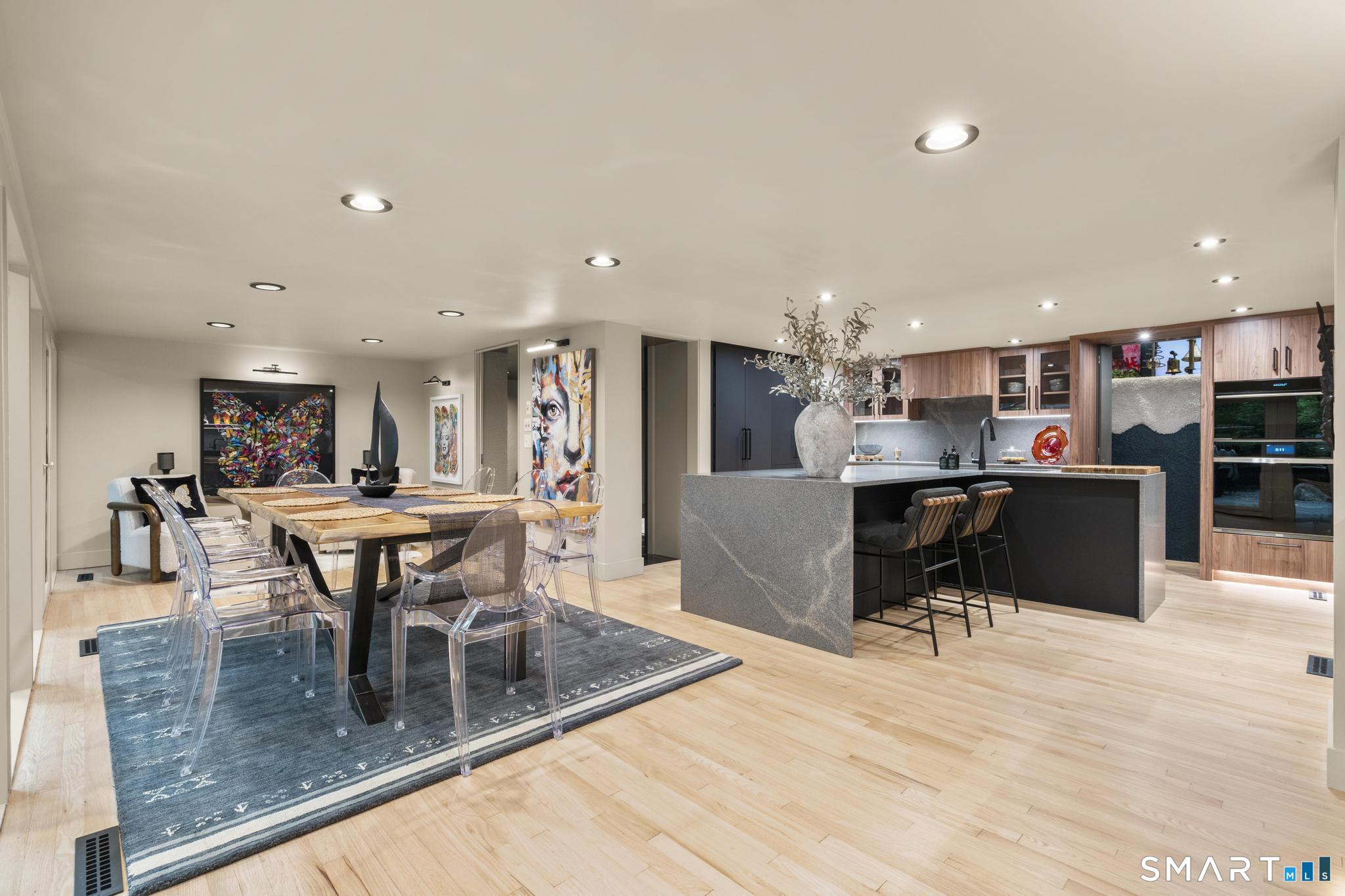 17 Pine Ridge Road