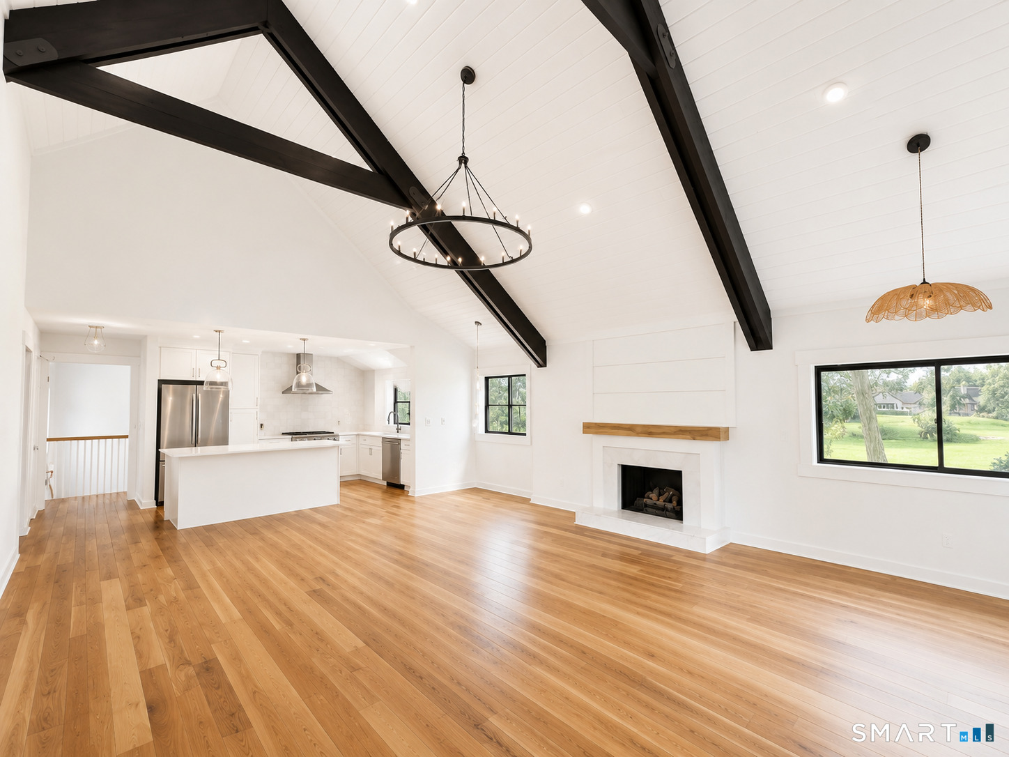 585 Pequot Lane Unit: B