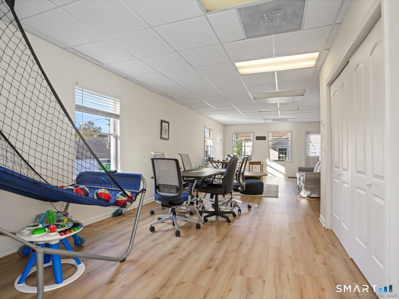919 Stratford Avenue Unit: 7, 2nd Floor