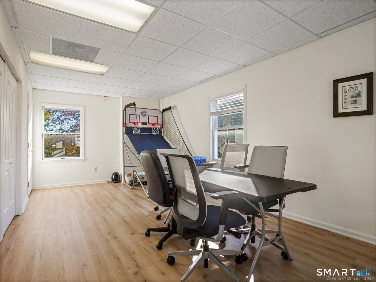 919 Stratford Avenue Unit: 7, 2nd Floor