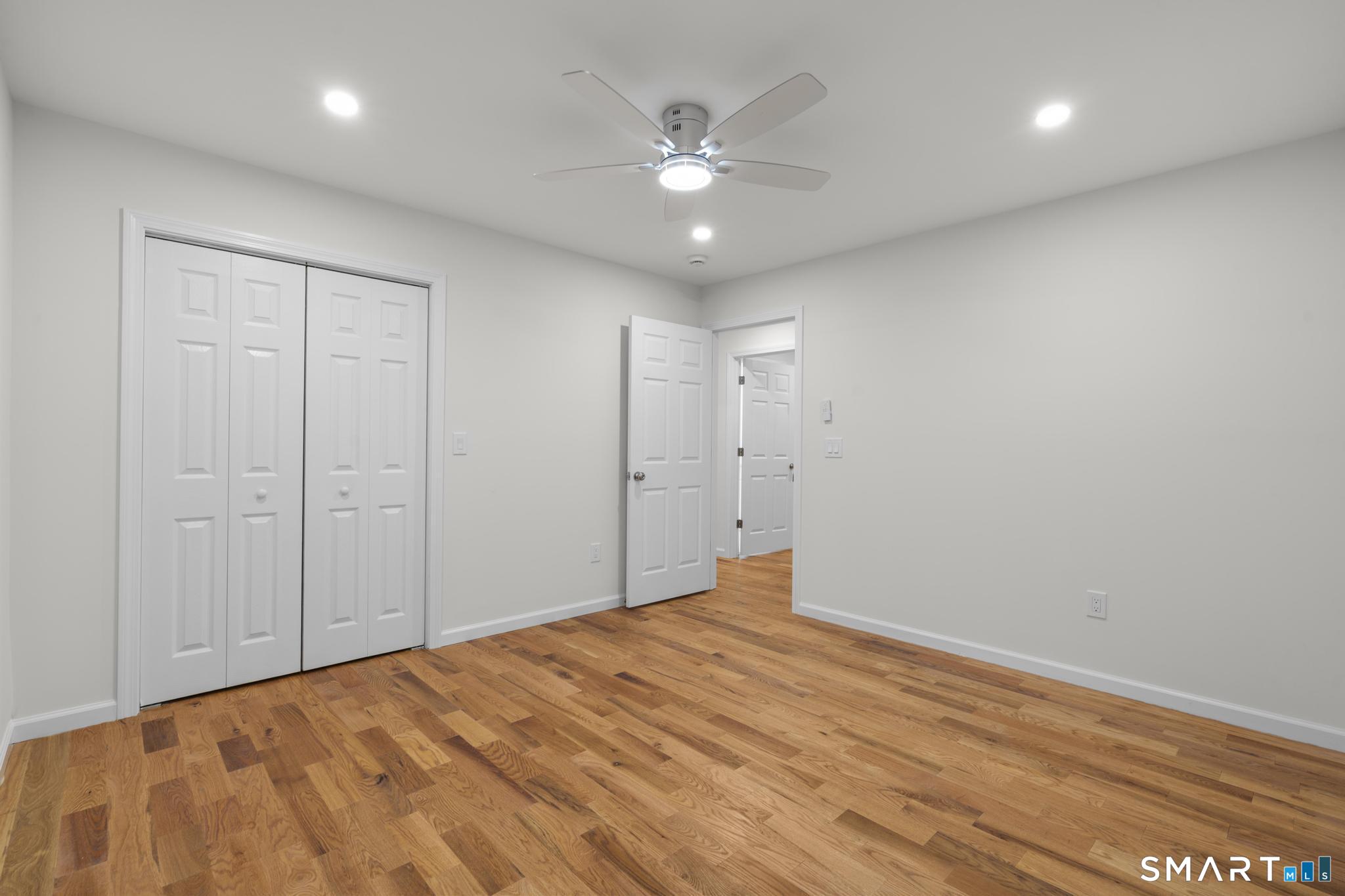 131 Columbia Street Unit: 2