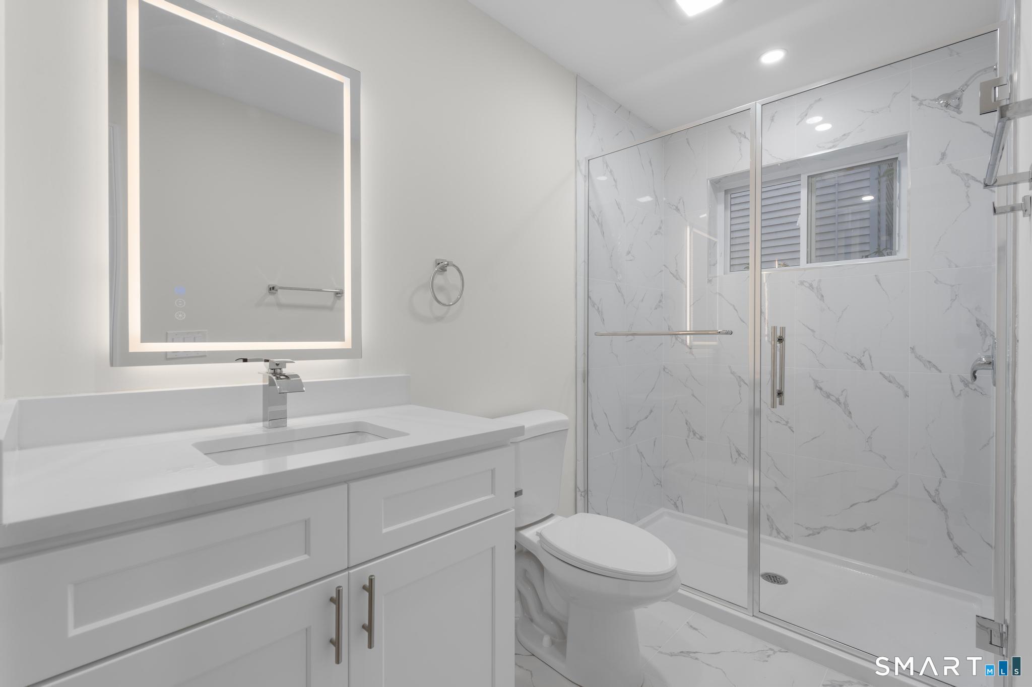 131 Columbia Street Unit: 1