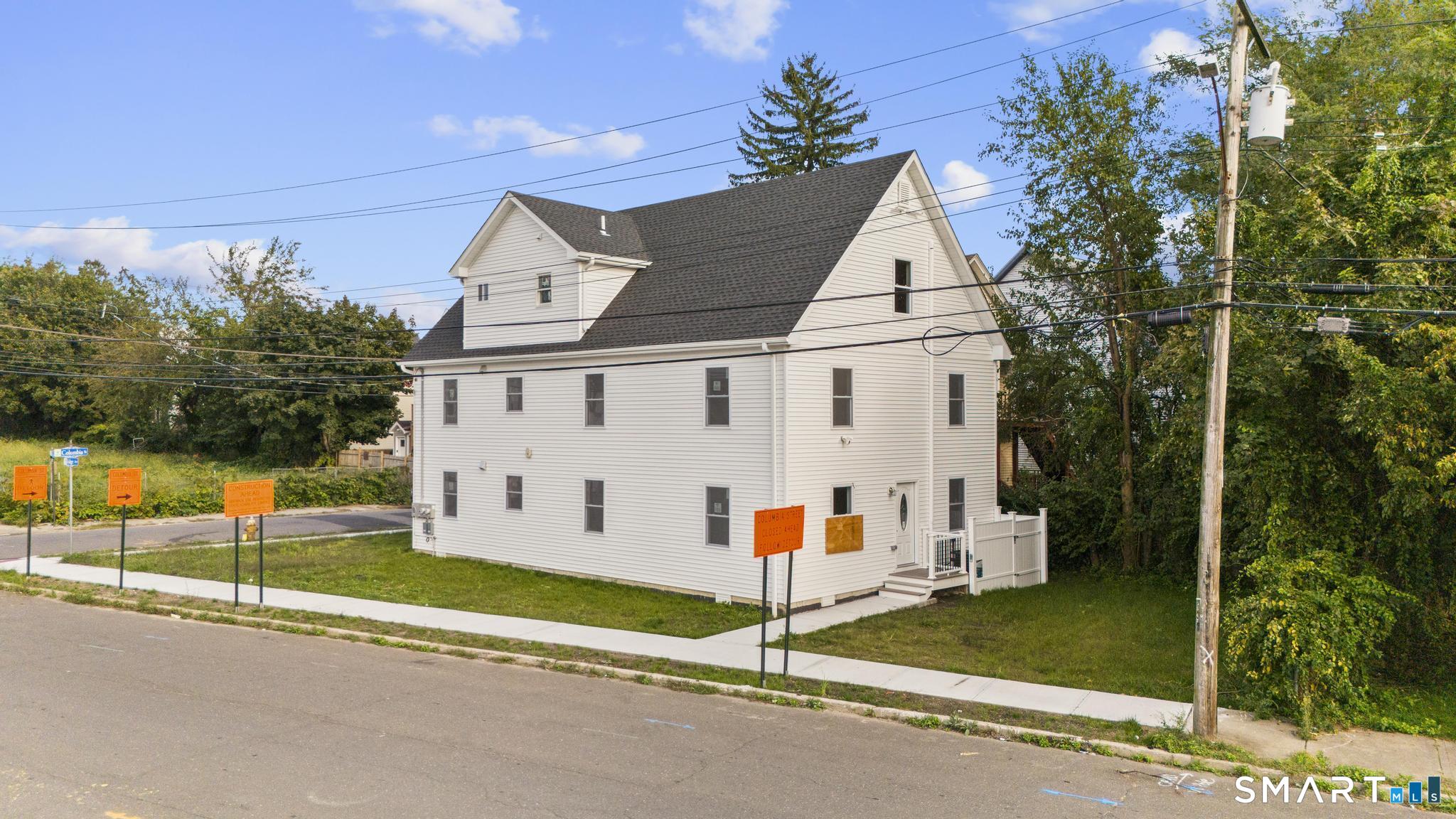 131 Columbia Street Unit: 1