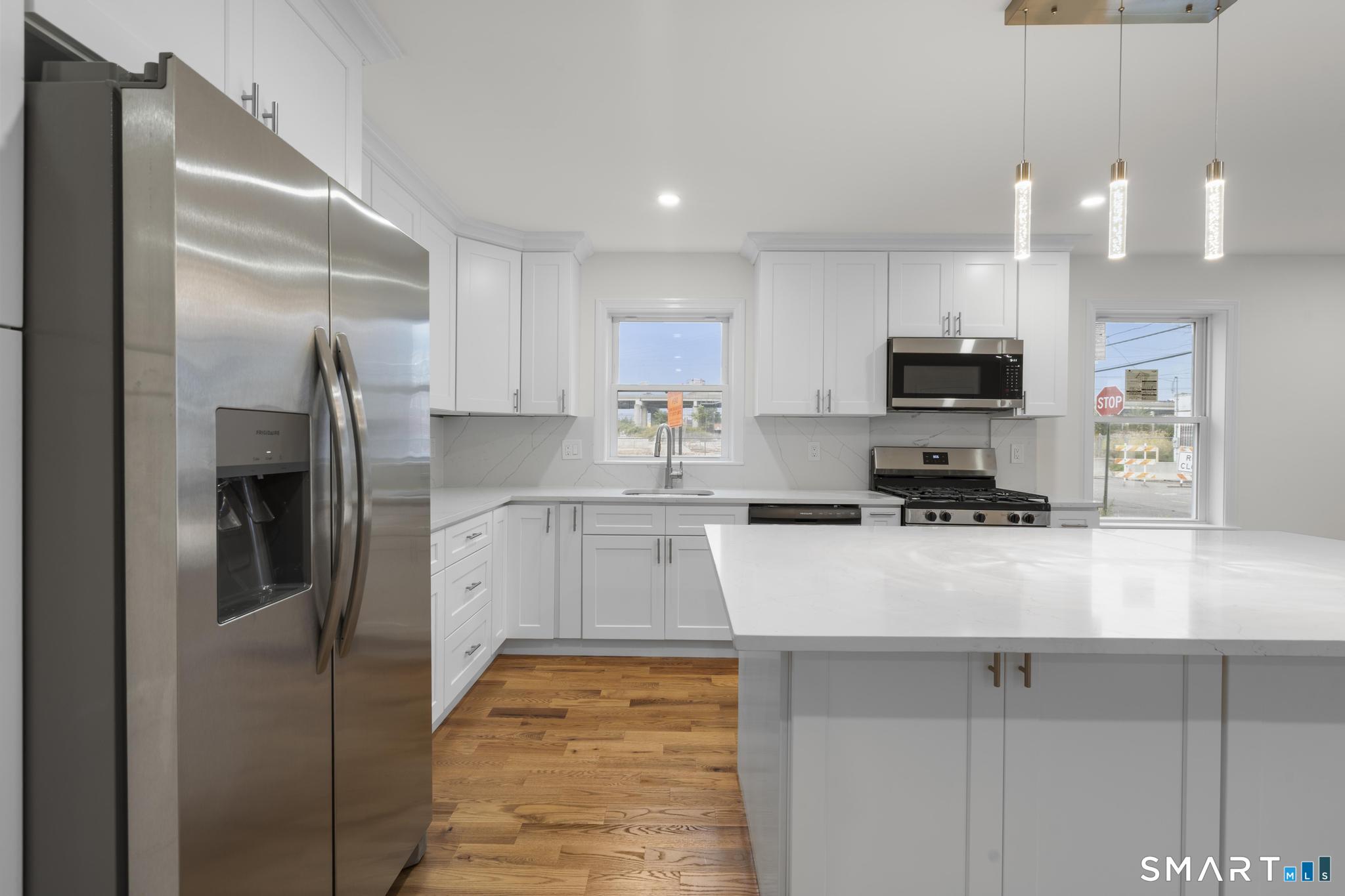 131 Columbia Street Unit: 1