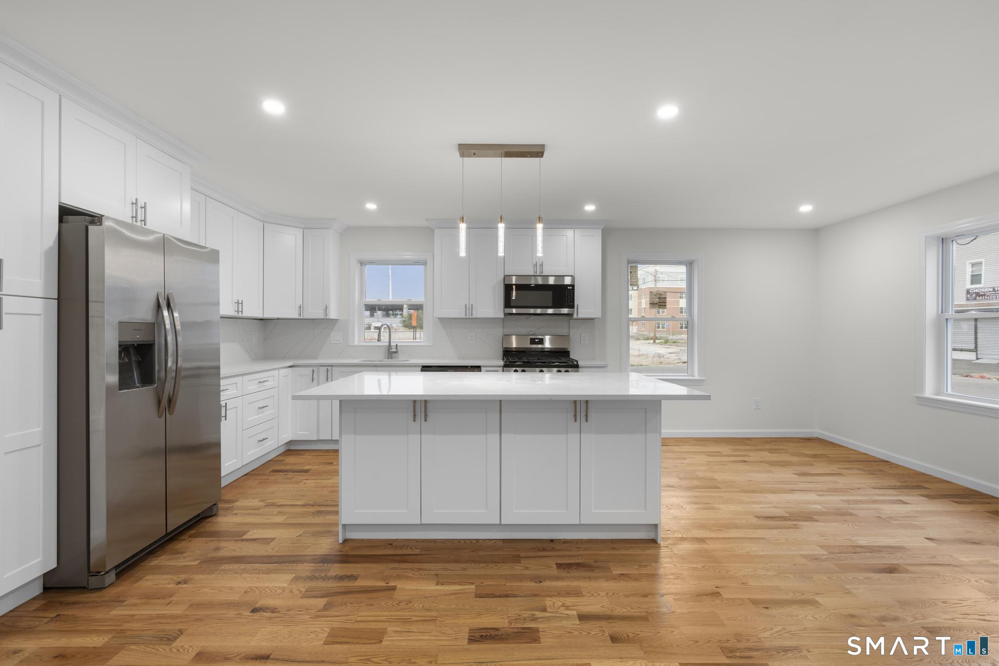 131 Columbia Street Unit: 1