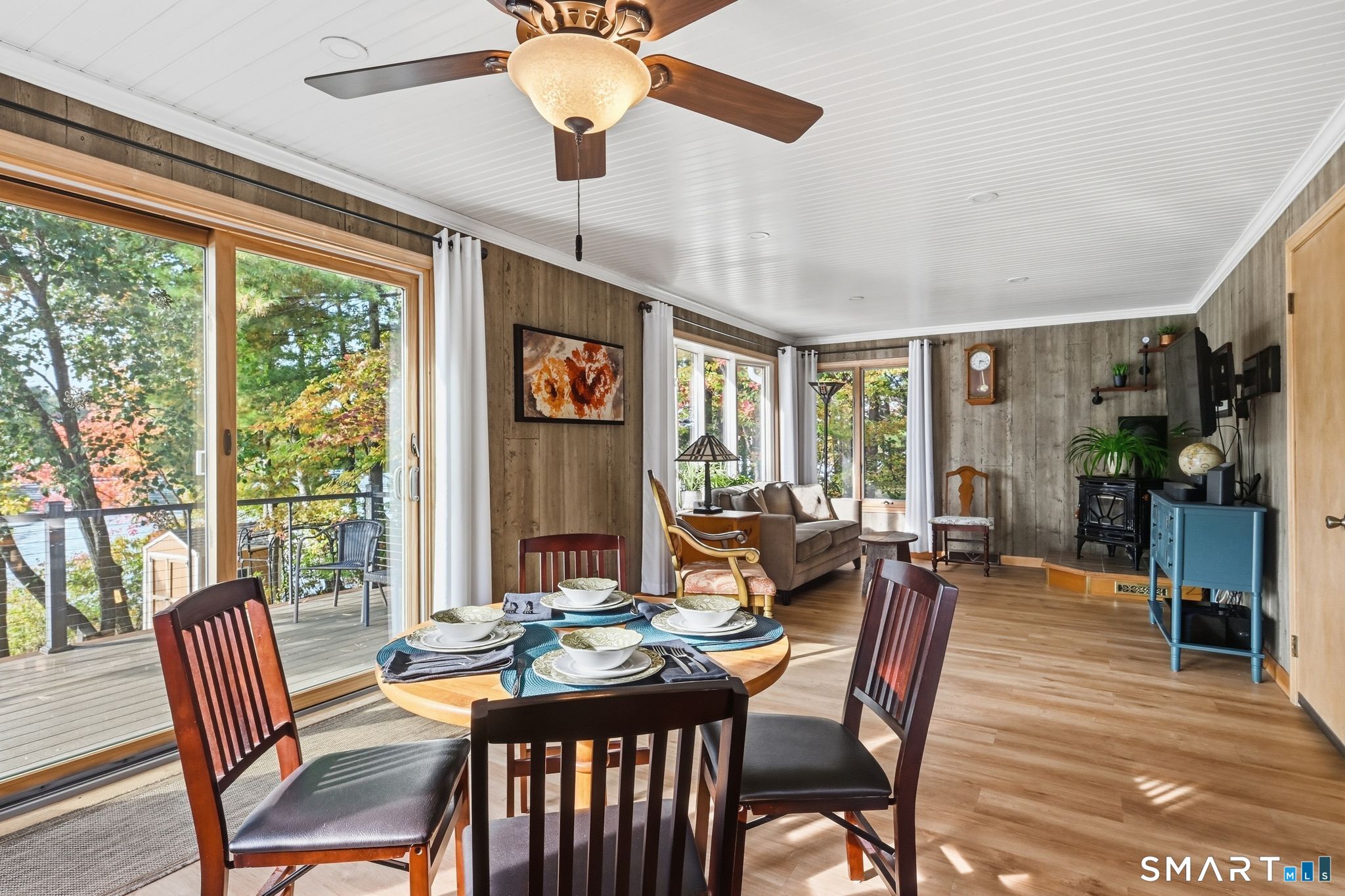 643 Forest Road