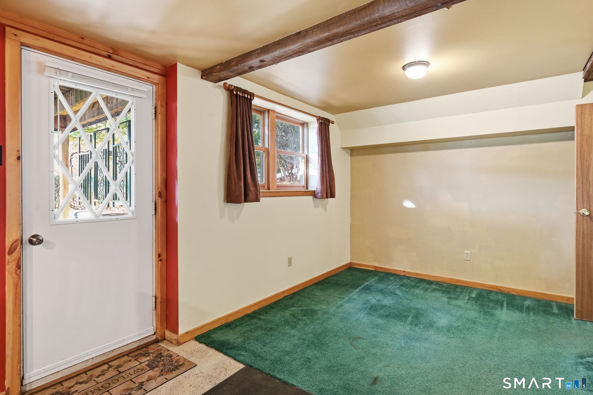 643 Forest Road