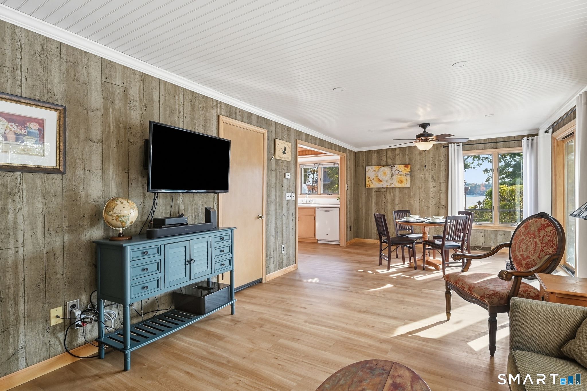 643 Forest Road