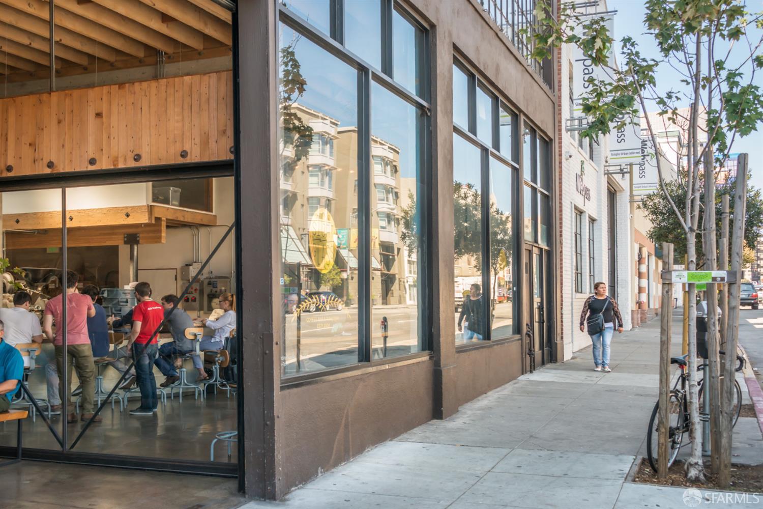 403 Main Street # 413N