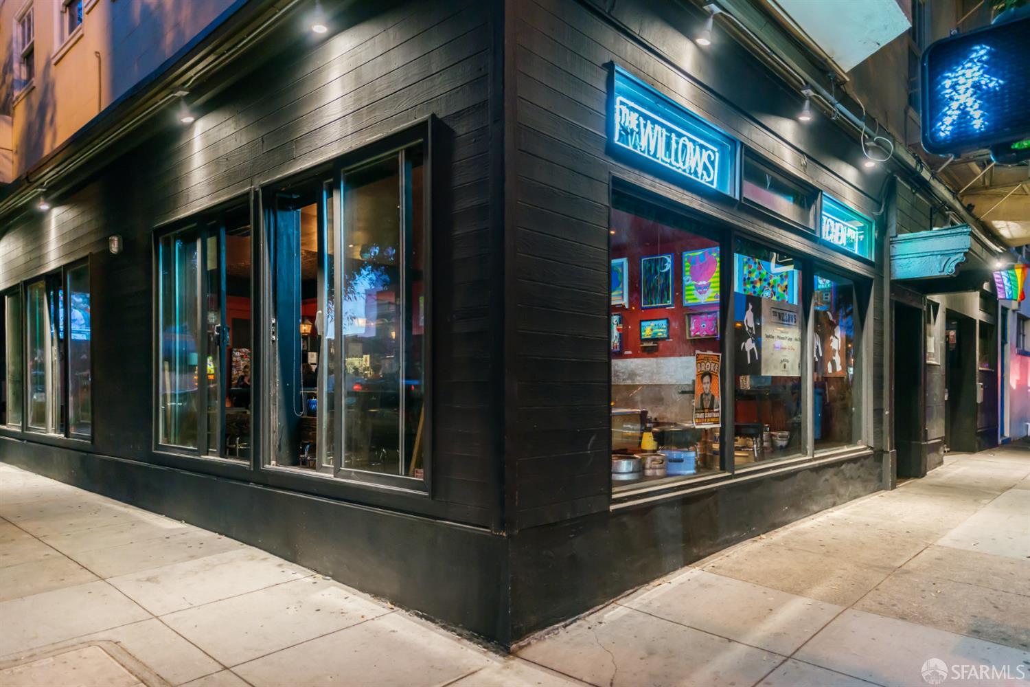403 Main Street # 413N
