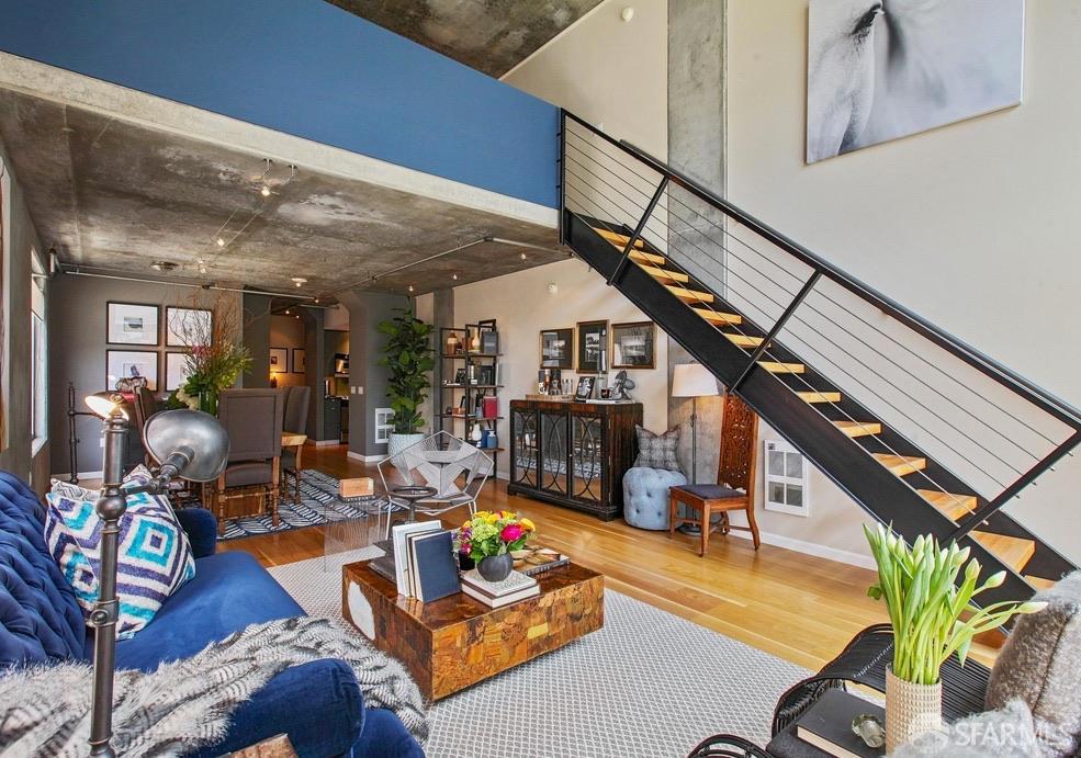 77 Dow Place # 111