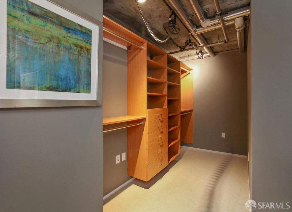 77 Dow Place # 111