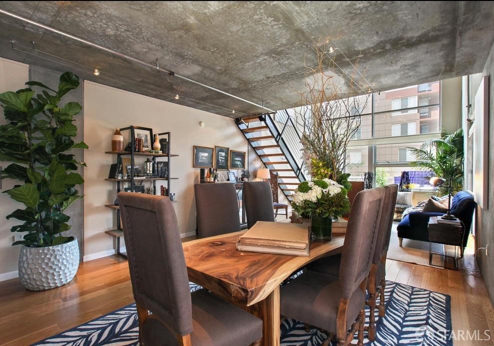 77 Dow Place # 111