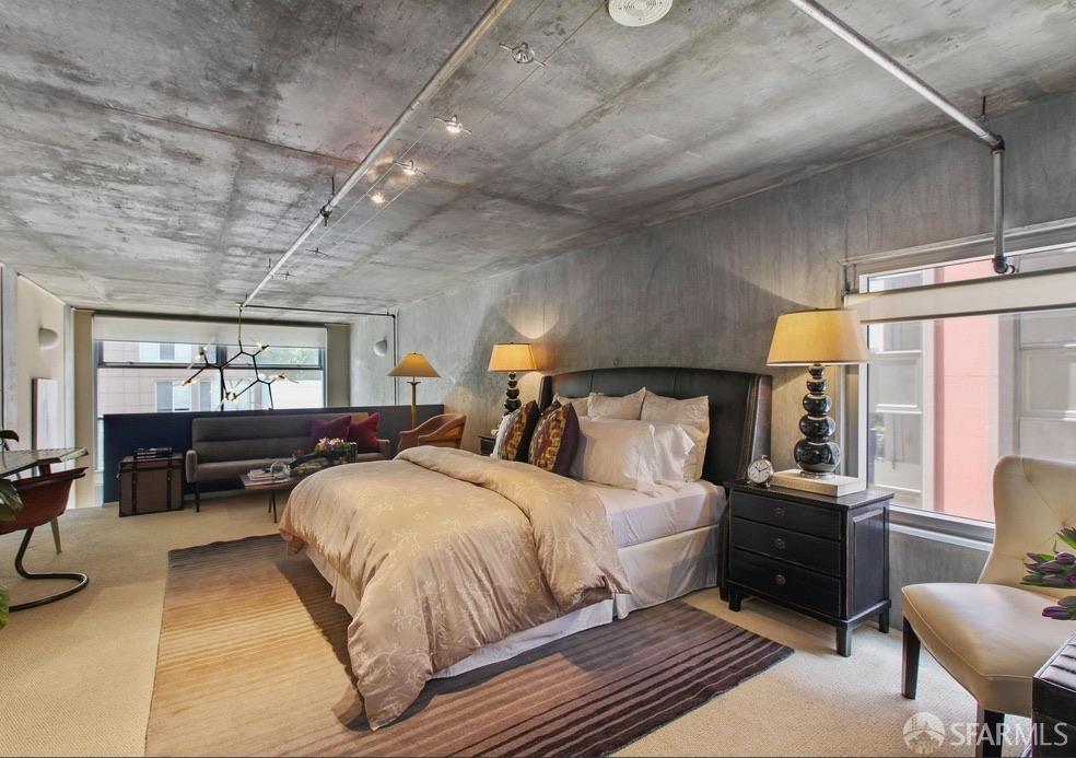 77 Dow Place # 111