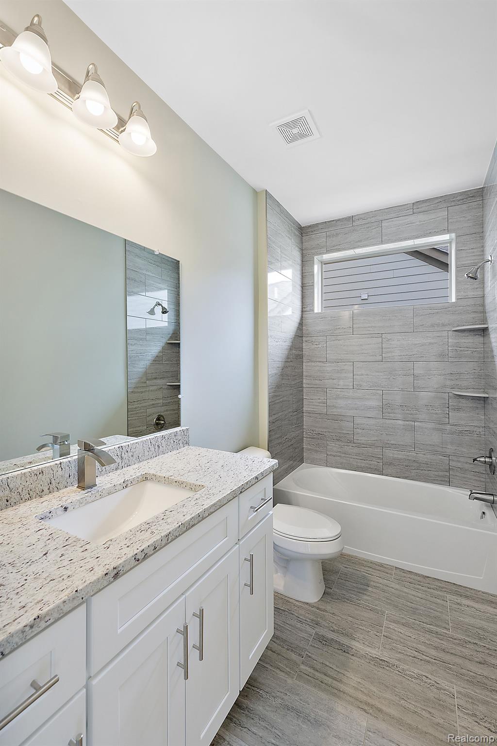 52990 TRAILSIDE CIRCLE