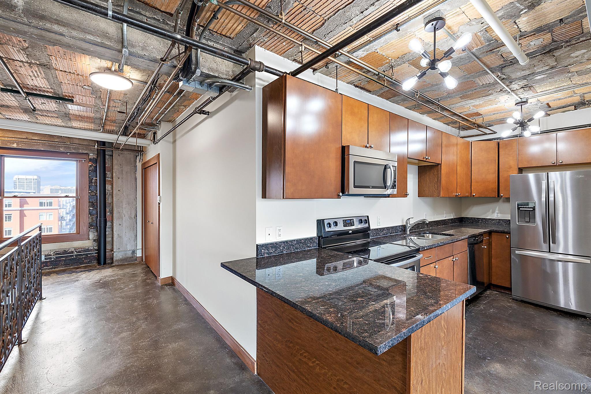 2915 JOHN R STREET 506