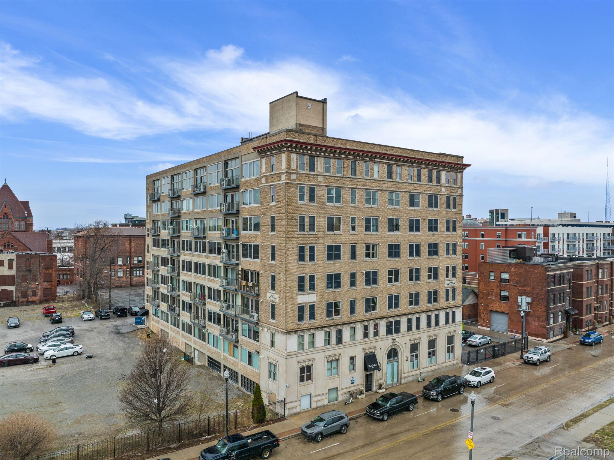 2915 JOHN R STREET 506