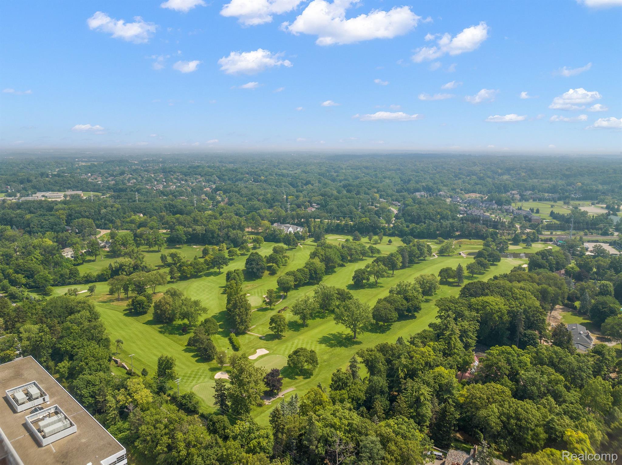 25 SCENIC OAKS DRIVE N