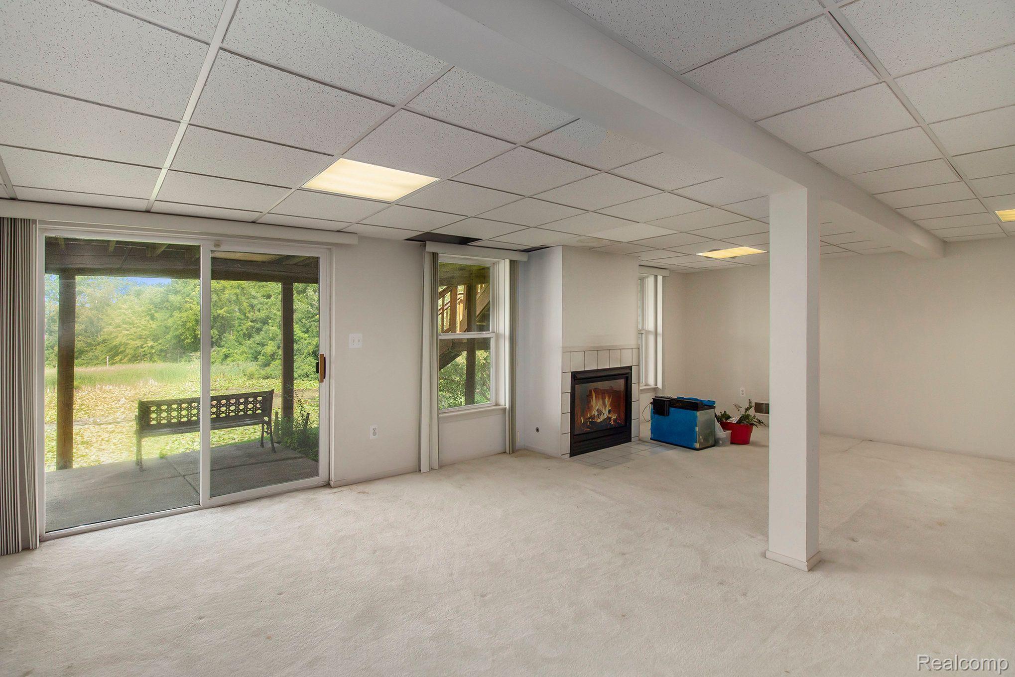 214 SHORE BROOK LANE