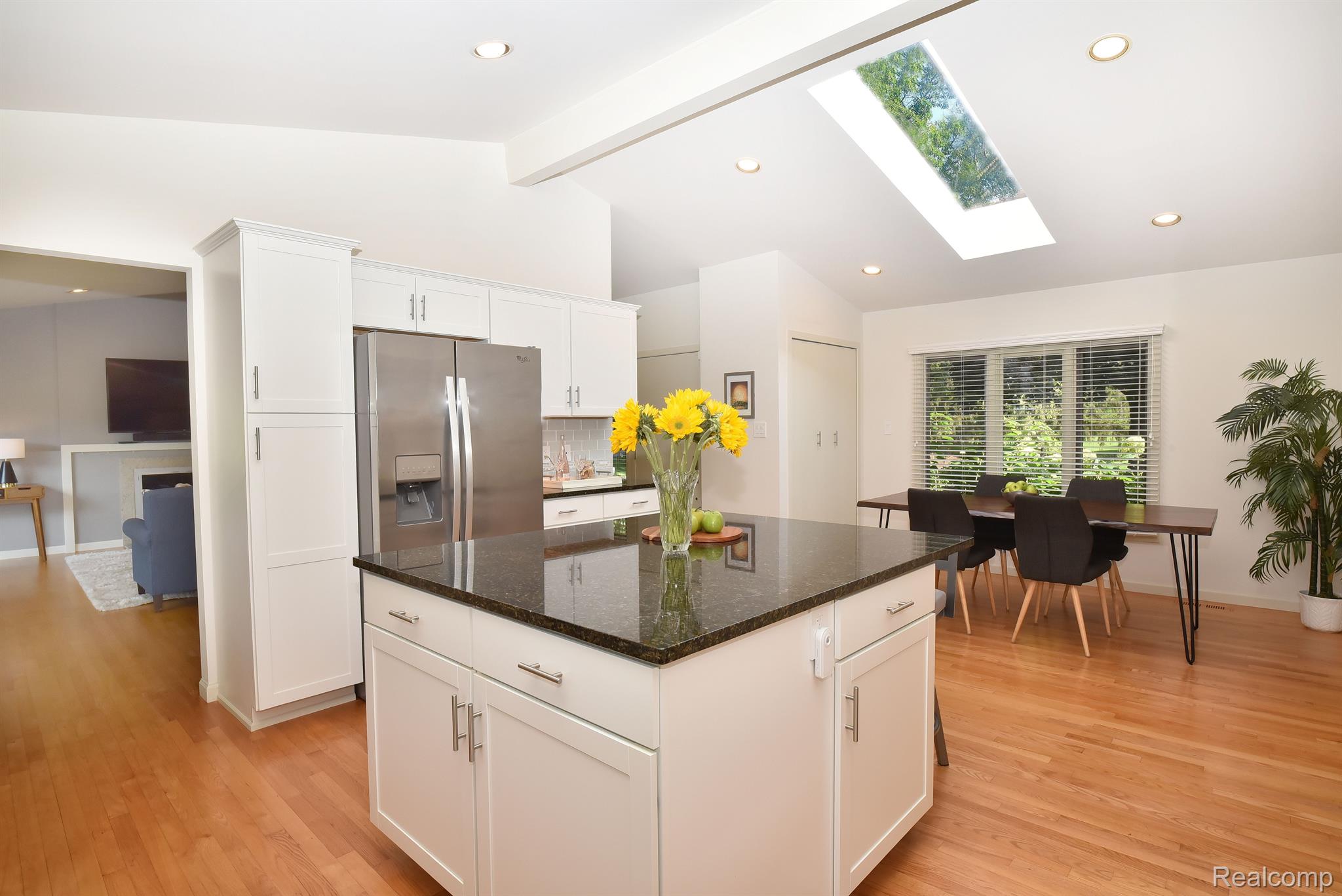 4635 PICKERING ROAD
