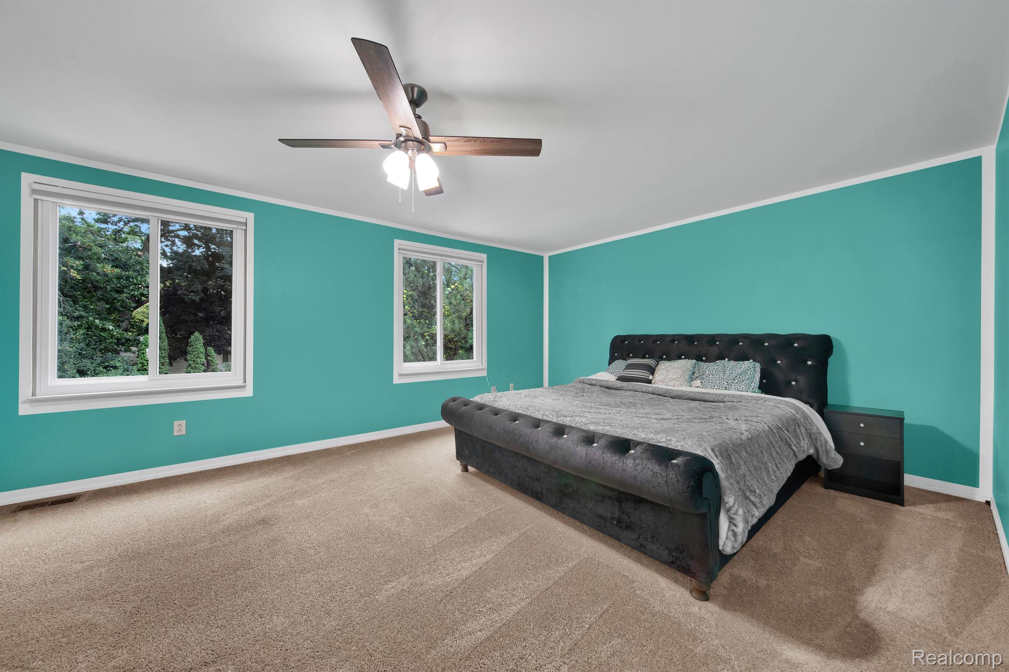 5092 CHESTERSHIRE DRIVE