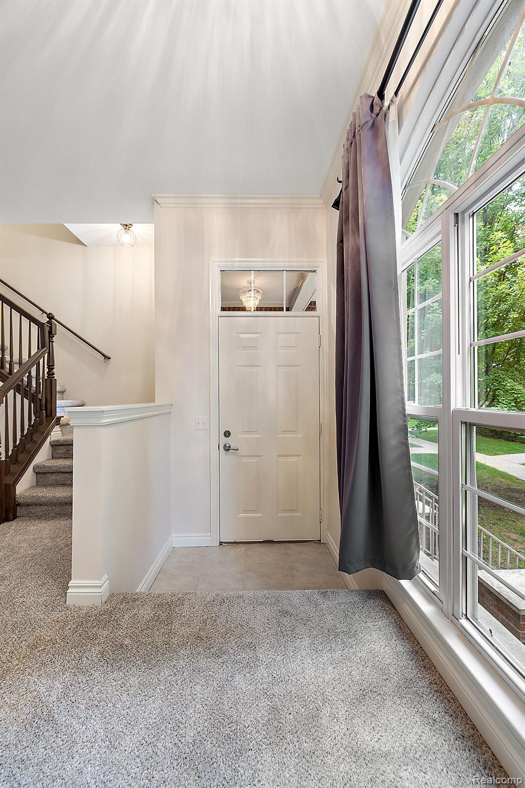 6025 WINDEMERE LANE