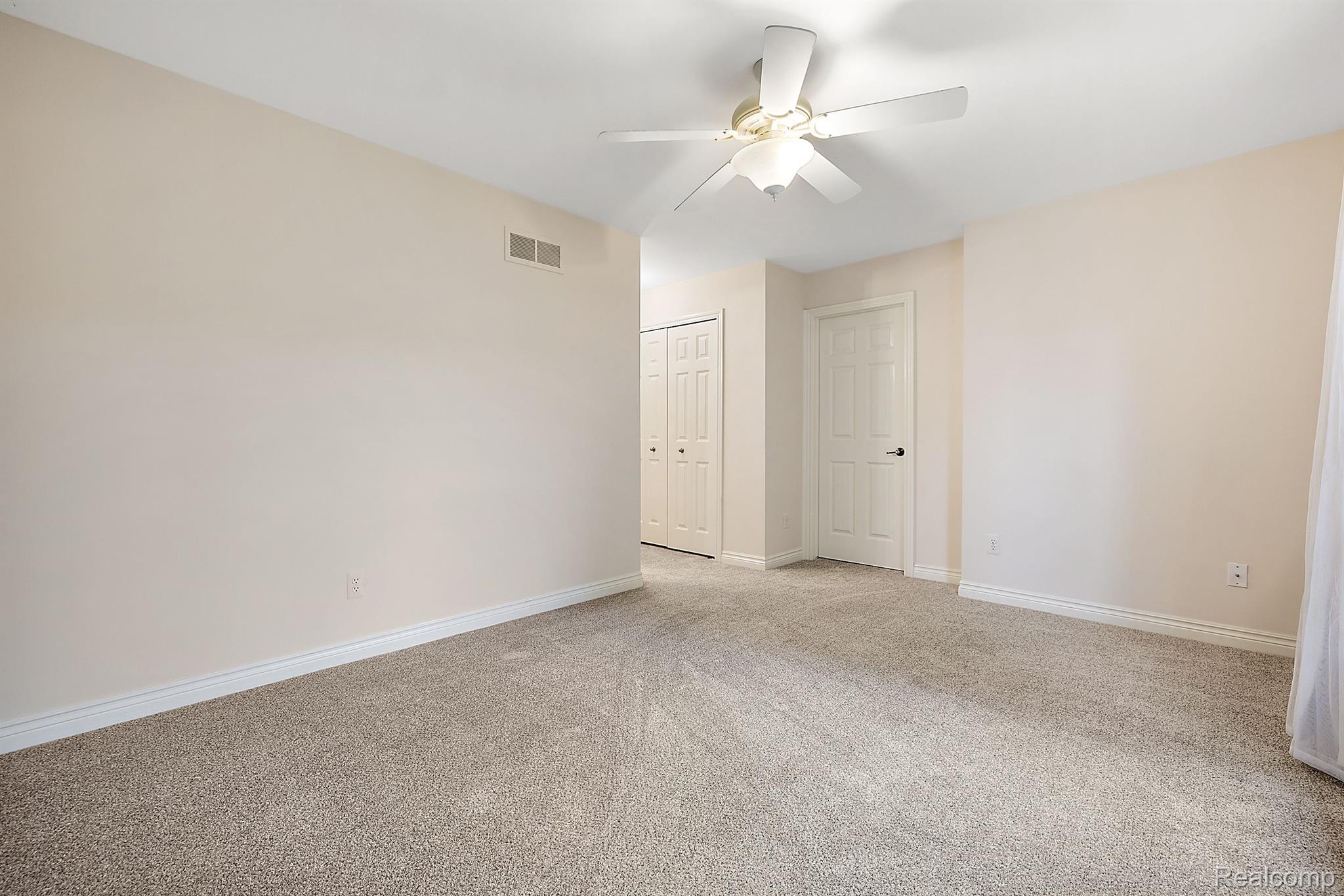 6025 WINDEMERE LANE