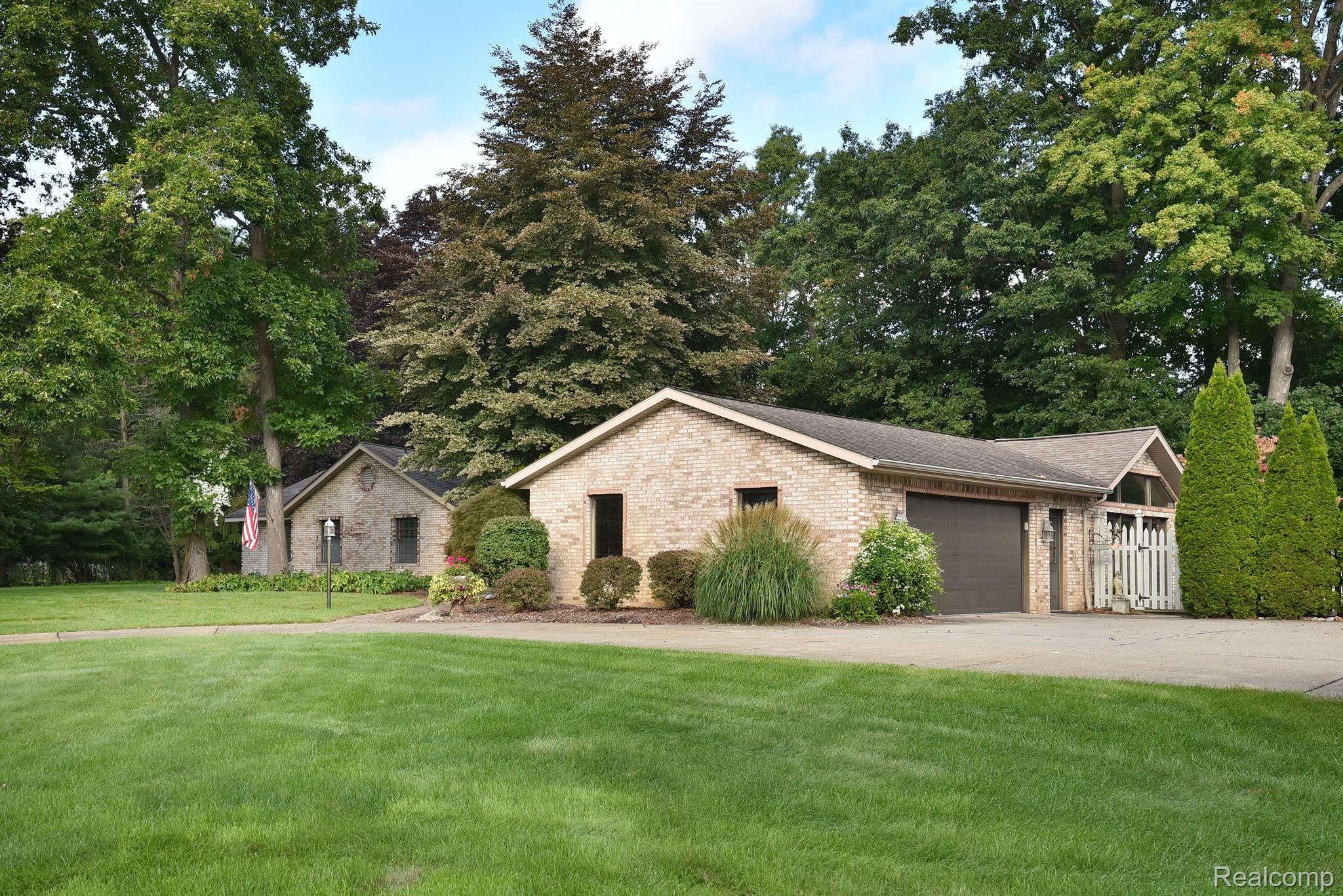 33733 BRAEBURY RIDGE