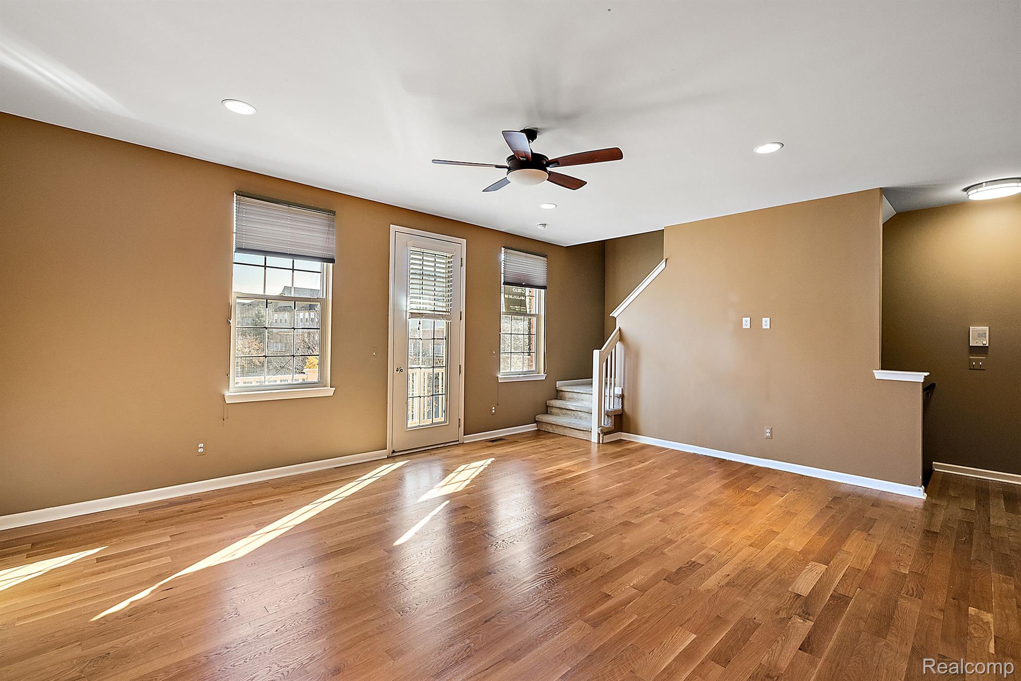 56637 LONG ISLAND DRIVE