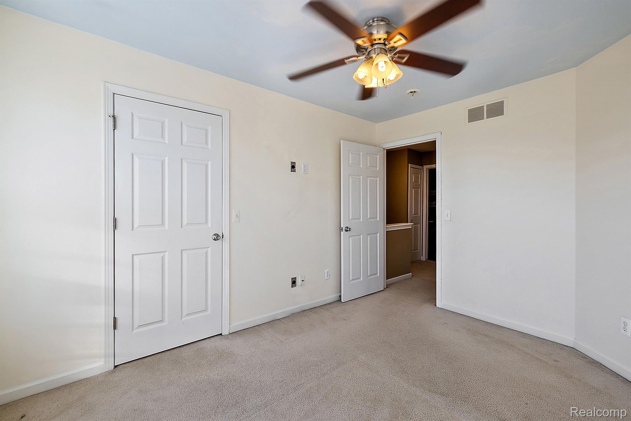 56637 LONG ISLAND DRIVE