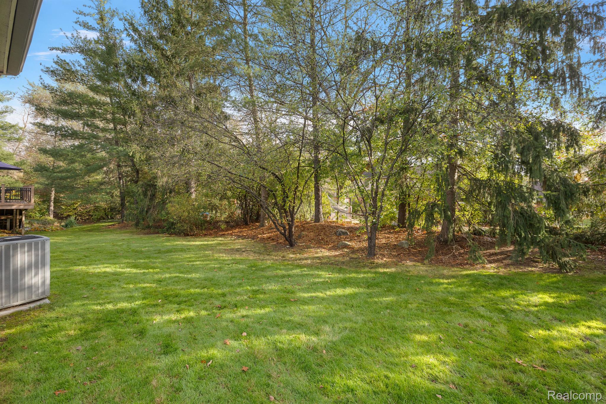 5584 PINE BROOKE COURT