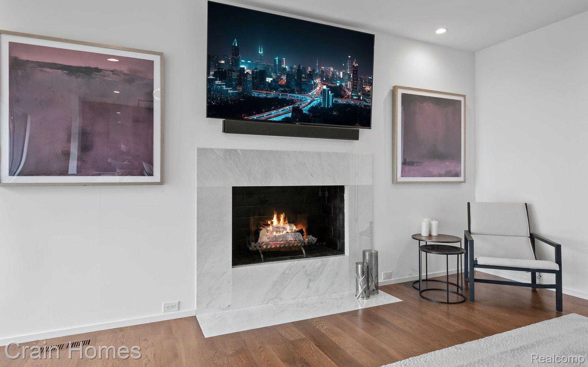 3897 LAKELAND LANE