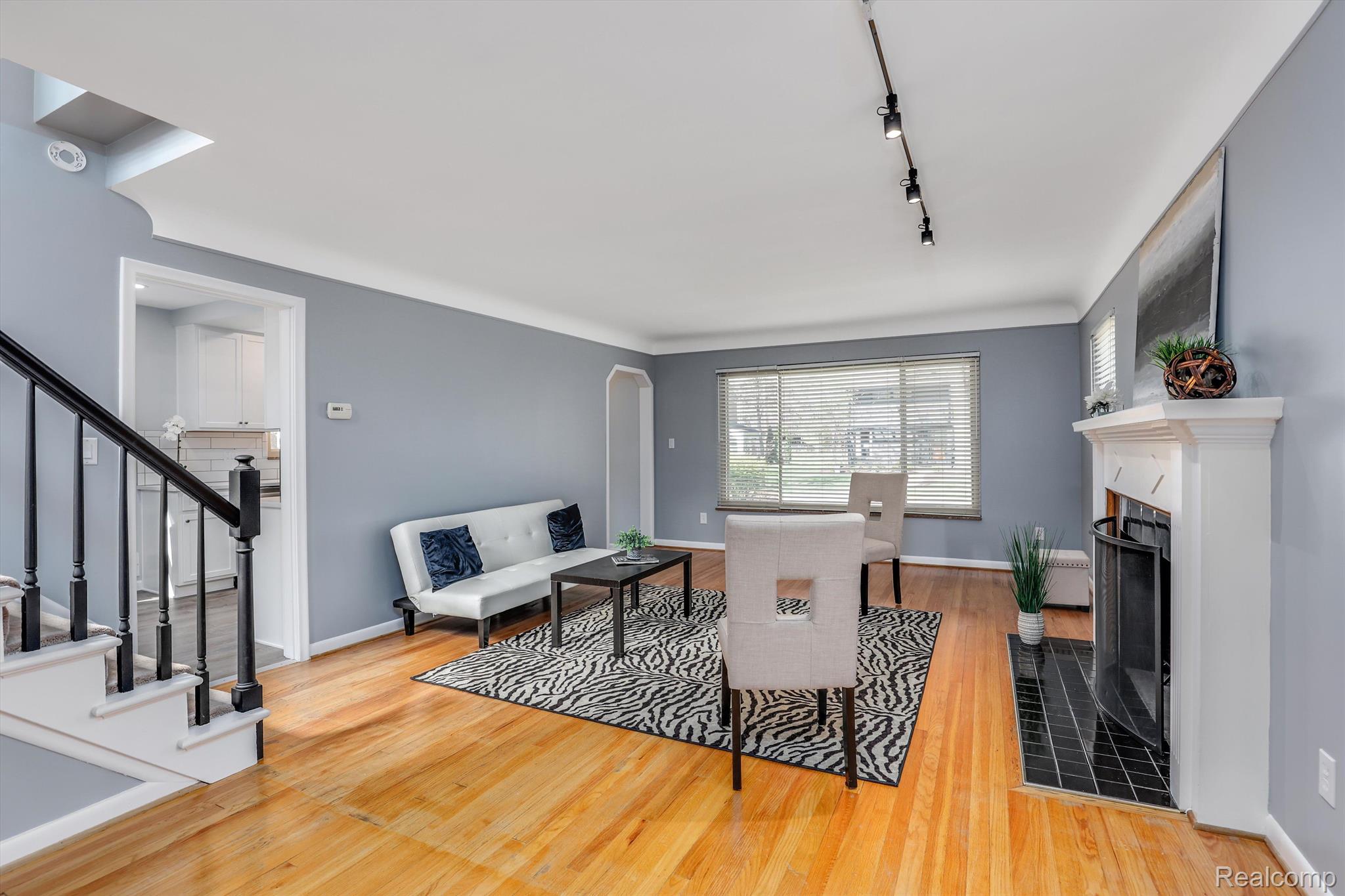 3644 CUMBERLAND ROAD