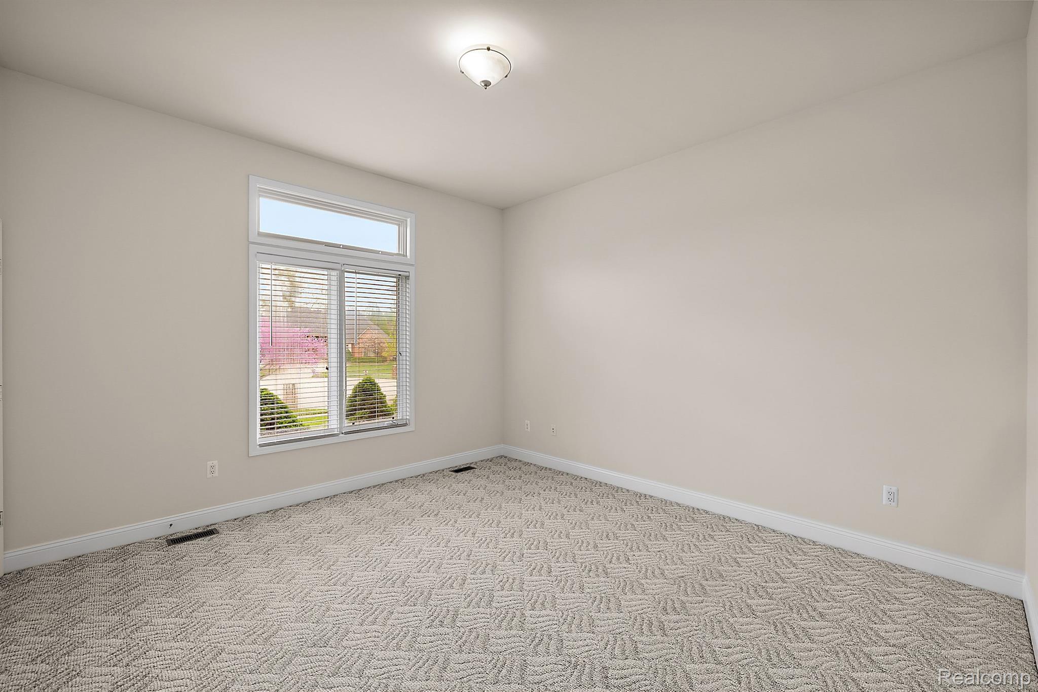 52041 LOON COURT