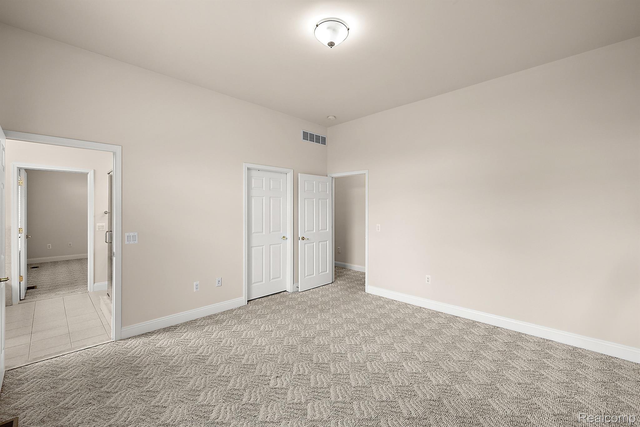 52041 LOON COURT