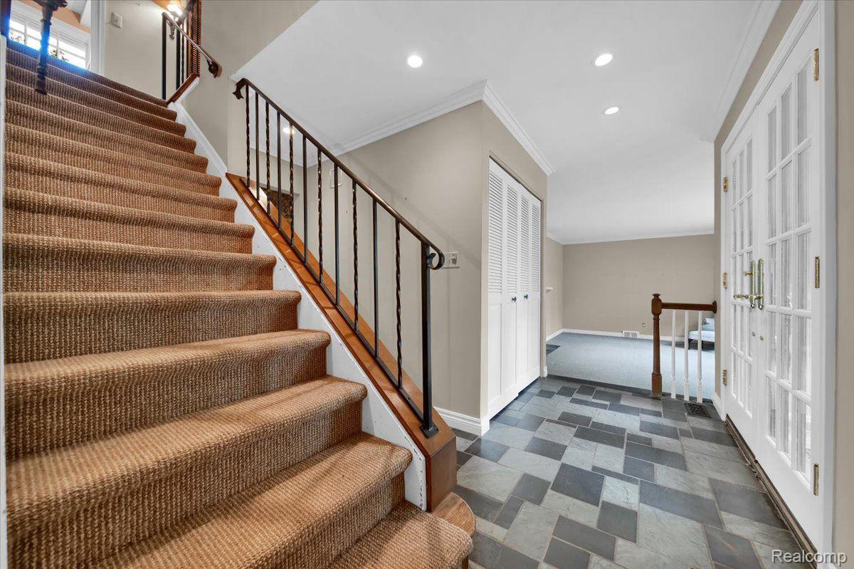1400 FAIRWAY DRIVE