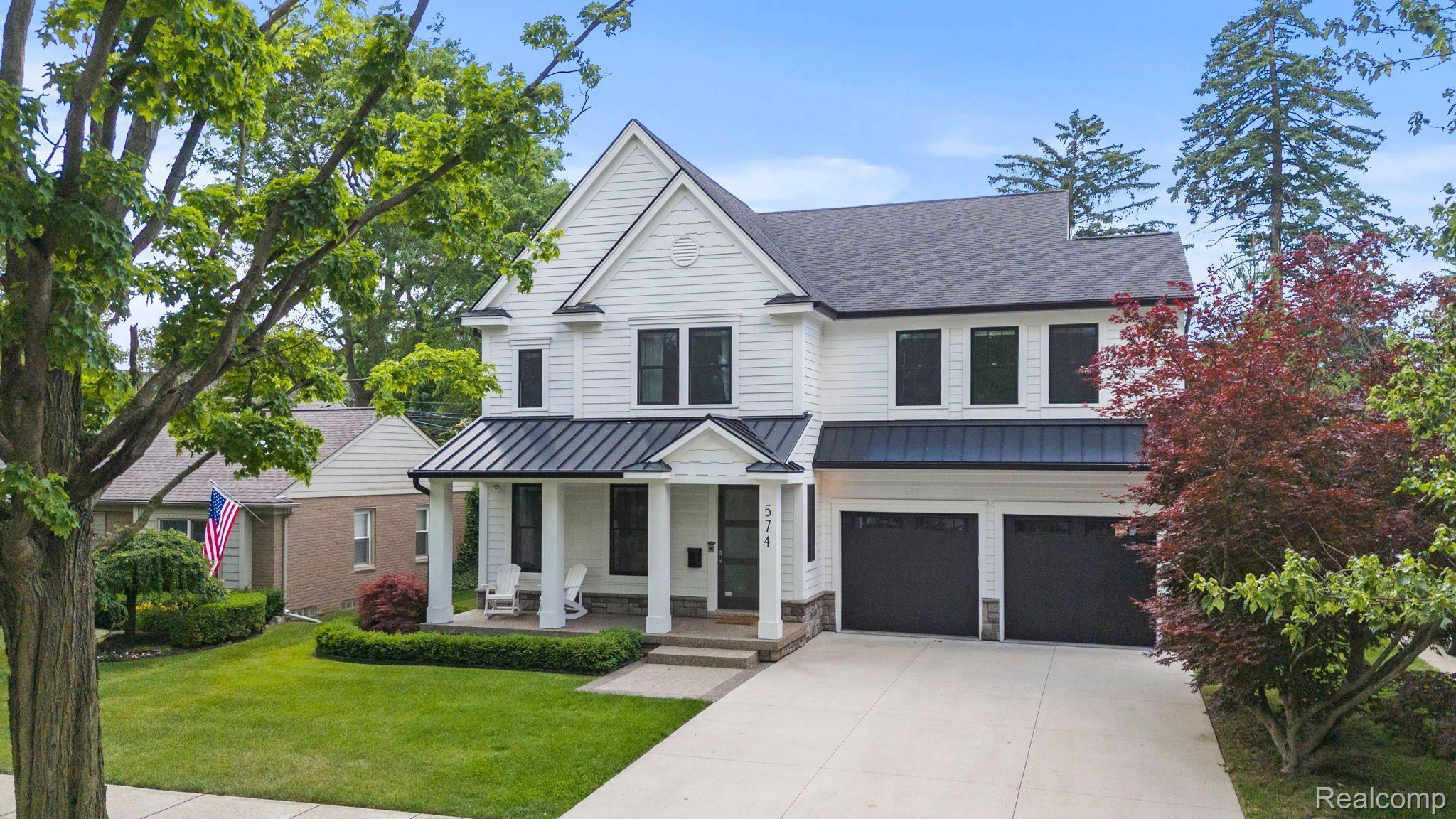 574 WESTCHESTER WAY