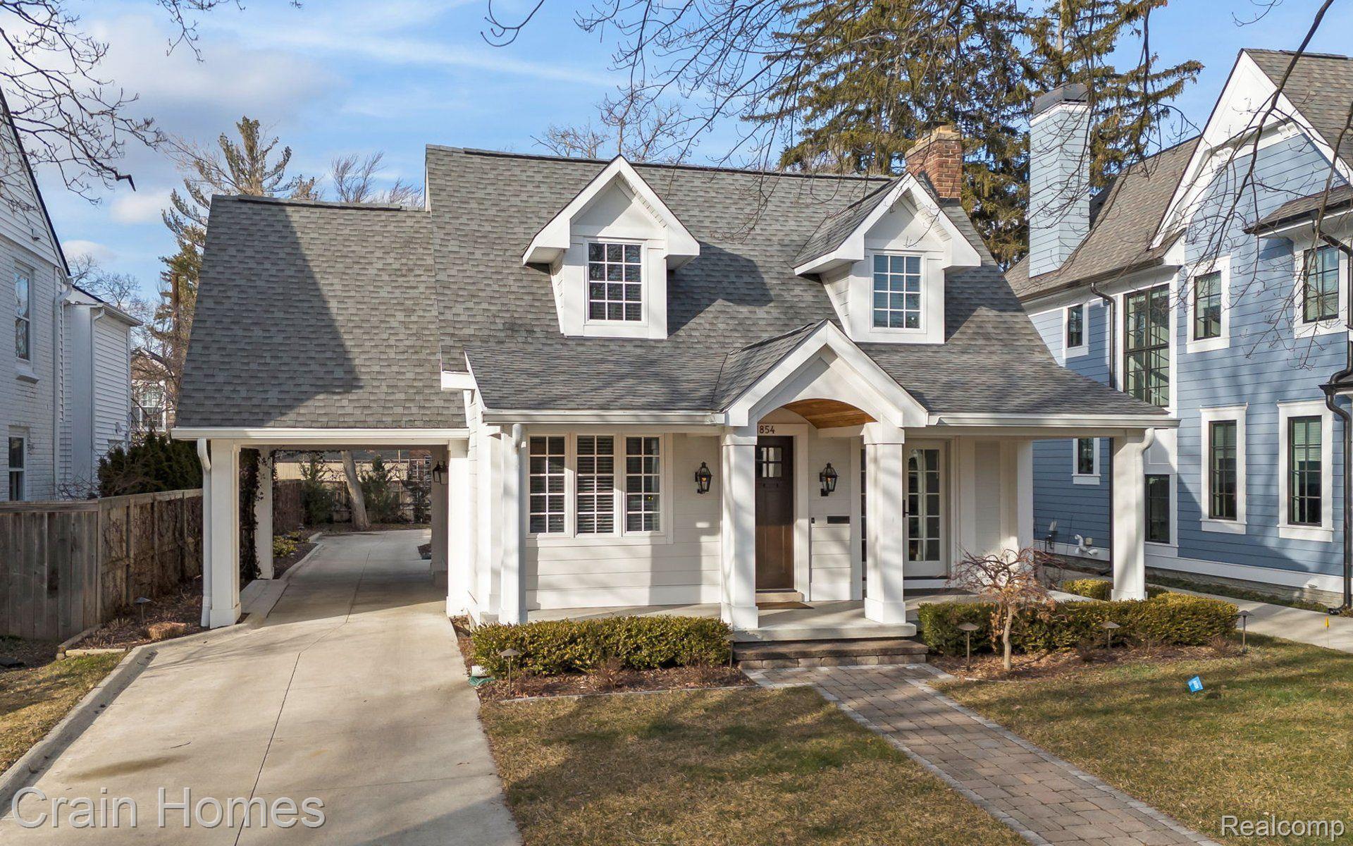 1854 WINTHROP LANE