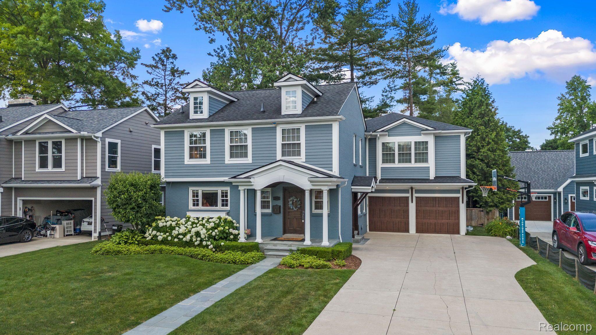 299 WESTCHESTER WAY