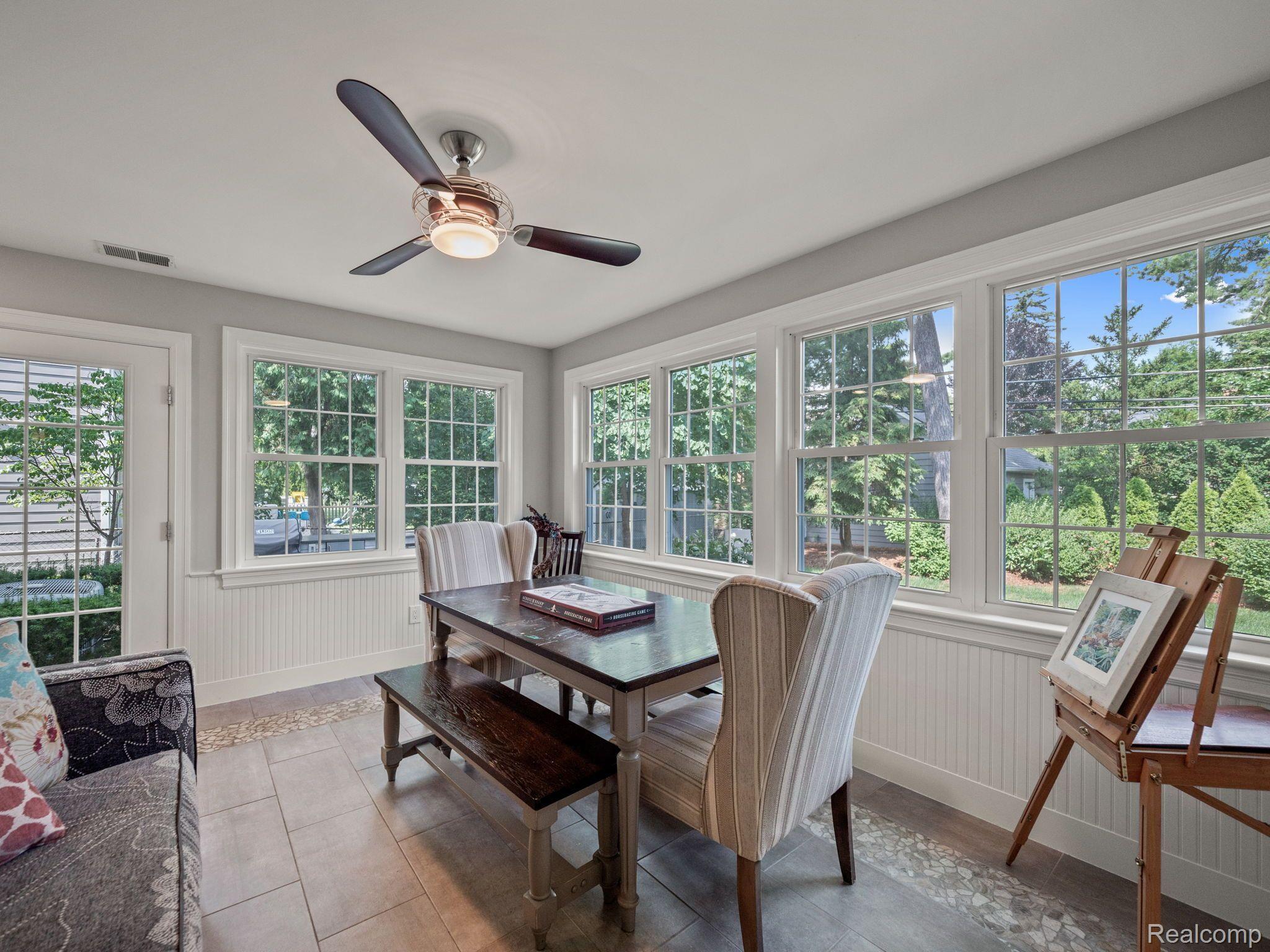 299 WESTCHESTER WAY