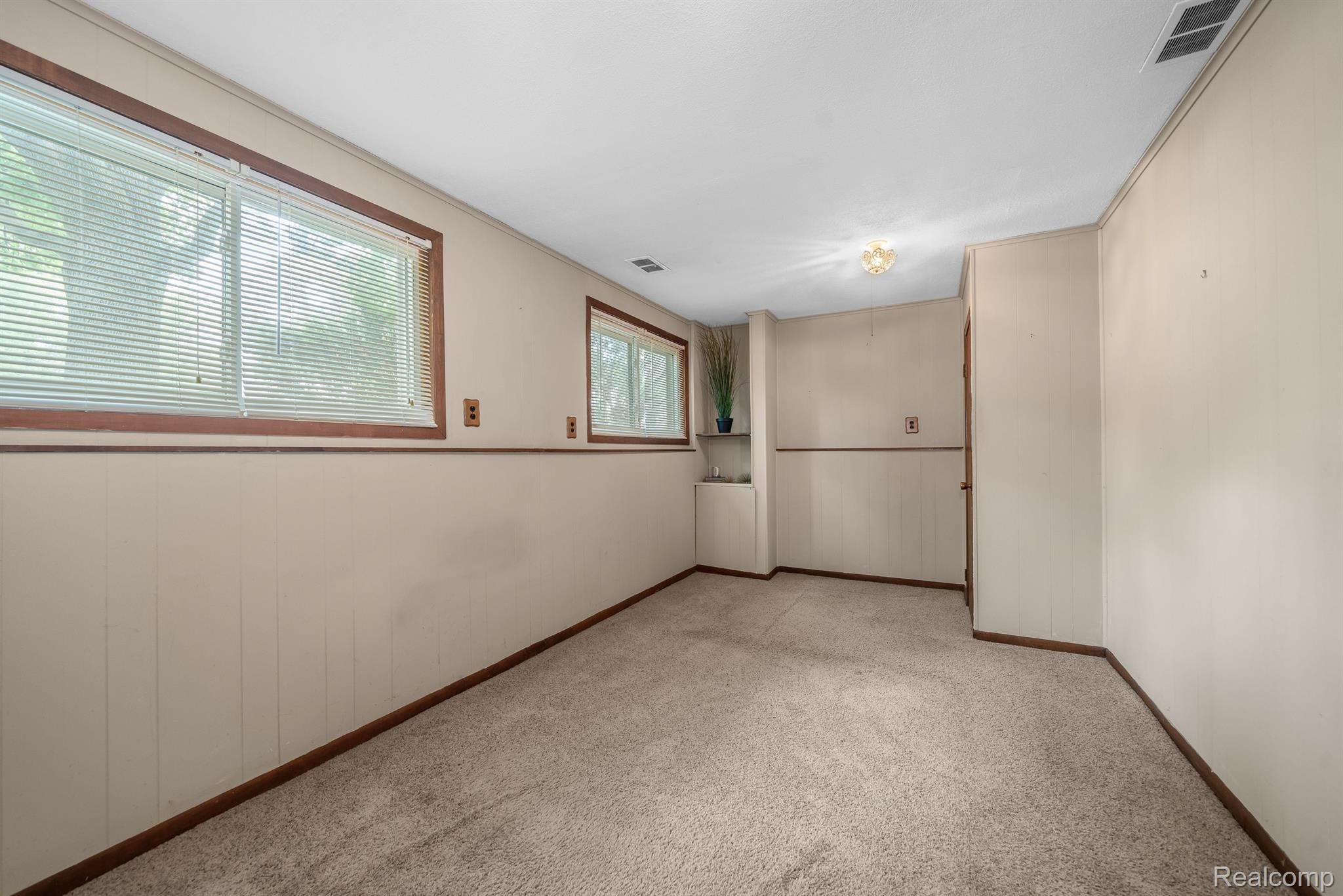 44462 ERIC COURT